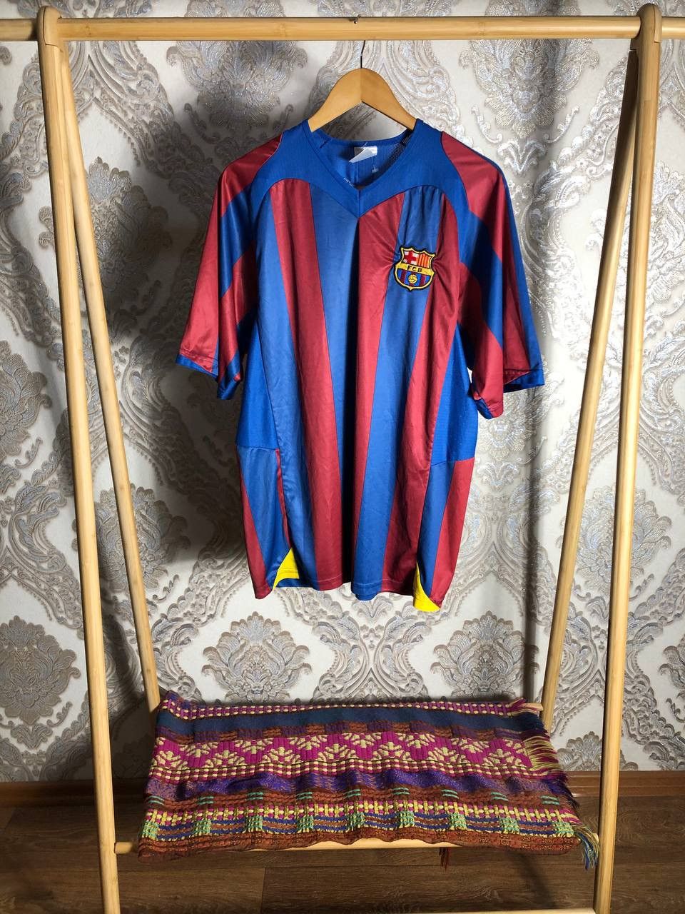 Vintage VERY RARE FC BARCELONA SPAIN RETRO SOCCER JERSEY BLOKE 90s Size US XL / EU 56 / 4 - 2 Thumbnail