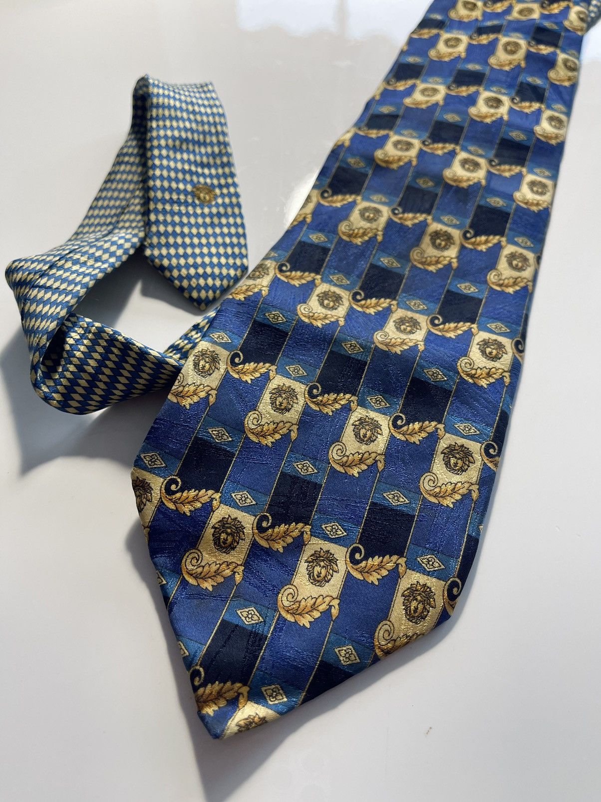 Tie Versace Gianni Gold Italy Milano Silk rare luxury top