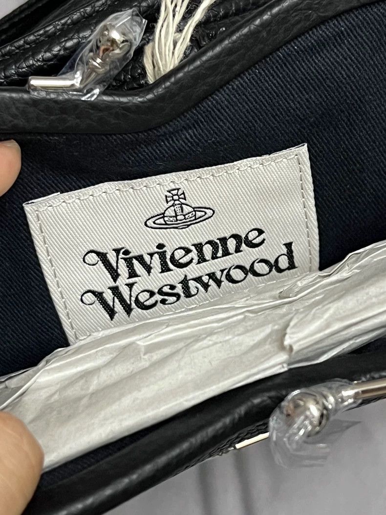 Vivienne Westwood Vivienne Westwood size os Black lychee pattern leather with Size ONE SIZE - 5 Thumbnail