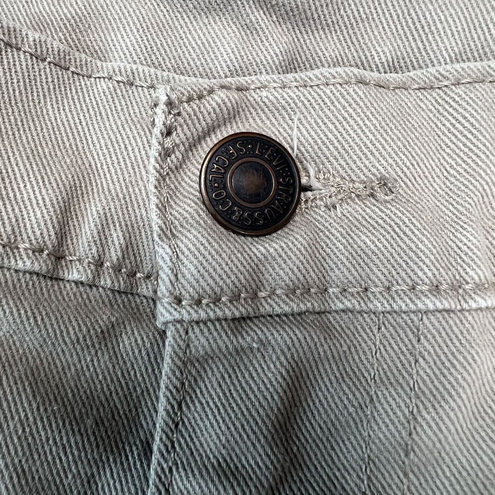 Levi's × Vintage Levi's 511 Jeans 32x30 Beige Slim Fit American Denim Pants Size US 32 / EU 48 - 2 Thumbnail