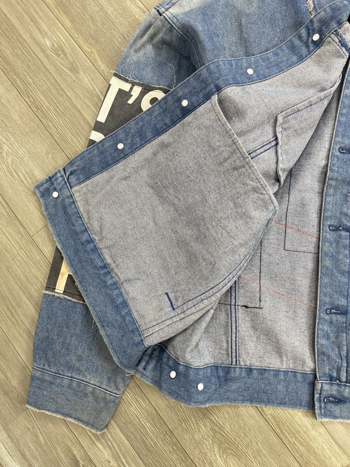 If Six Was Nine Vintage Jungle Storm Distressed Patch Punk Lgb Denim Jacket Size US XL / EU 56 / 4 - 8 Thumbnail