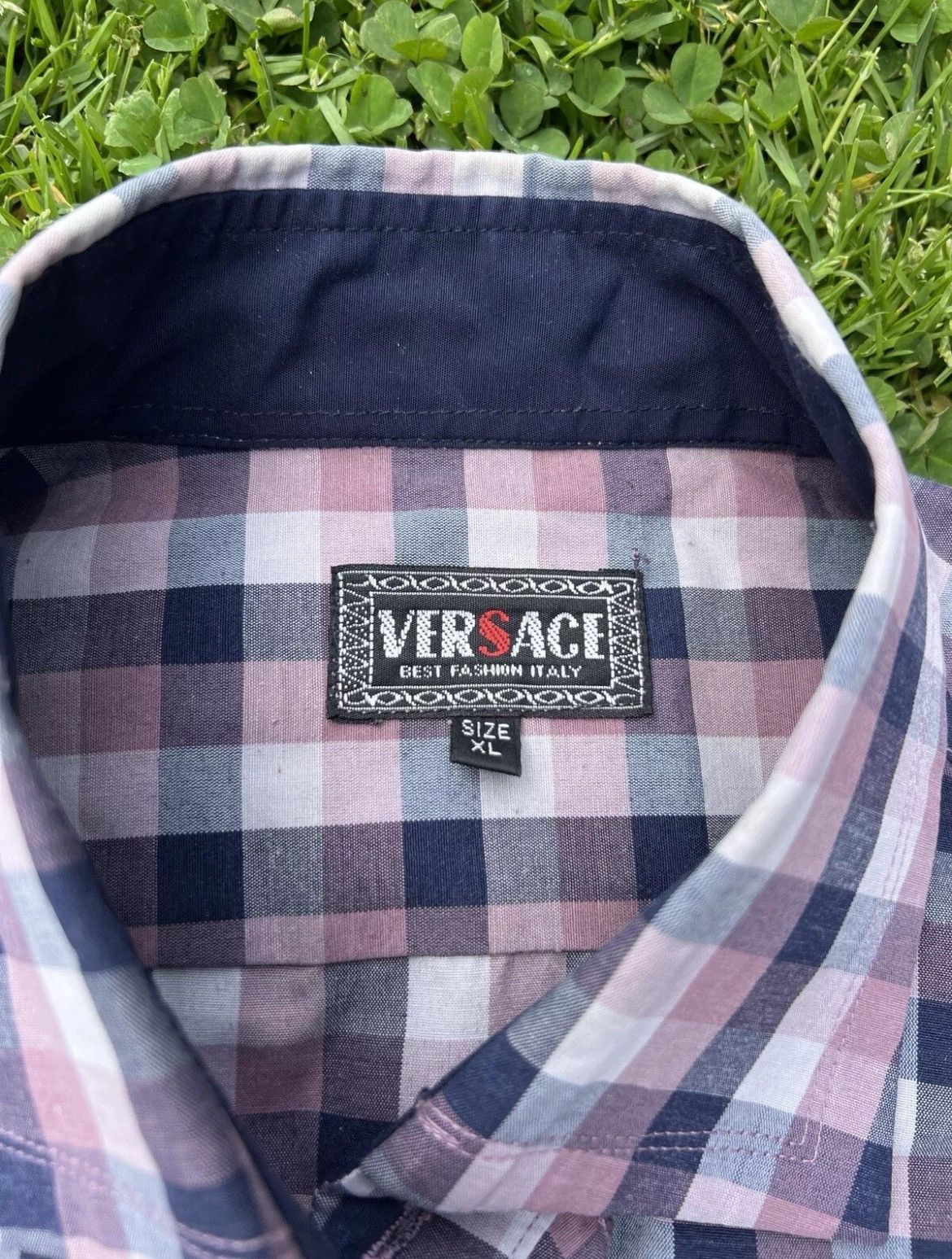 Versace × Vintage Vintage Versace Long Sleeve Button Up Collar Shirt Size US XL / EU 56 / 4 - 4 Thumbnail