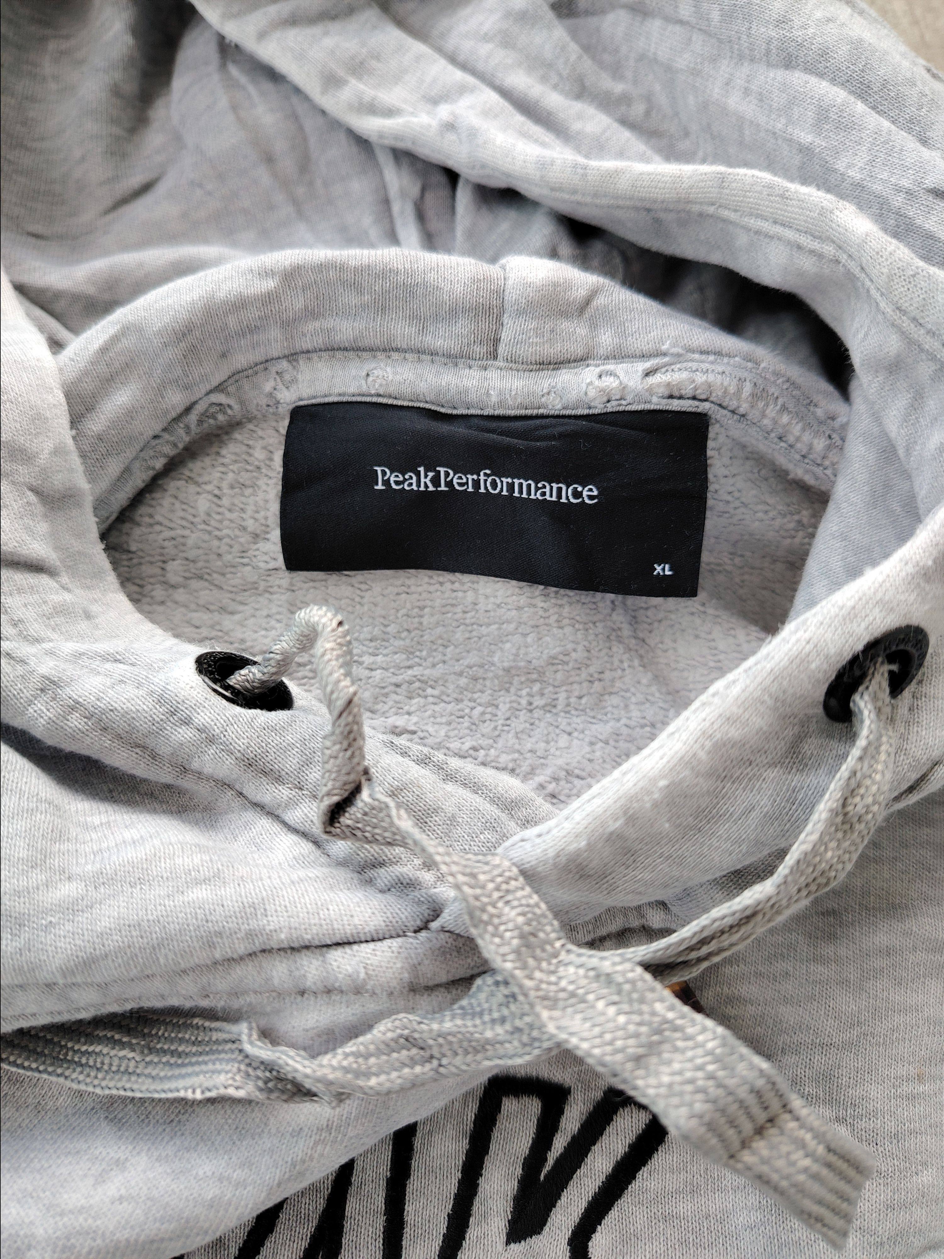 Peak Performance Vintage Peak Performance Emboidered Distressed Style Hoodie Size US XL / EU 56 / 4 - 3 Thumbnail