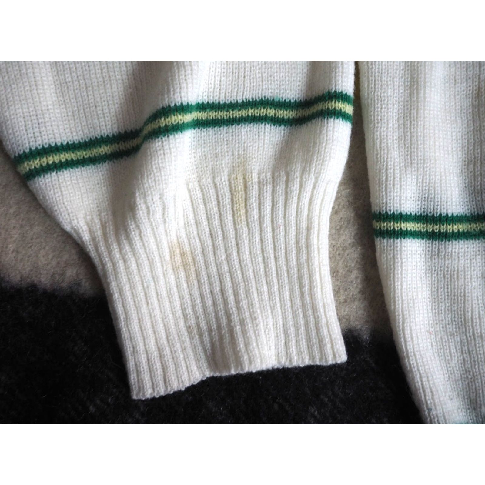 Champion VTG 90s Champion Seahawks NFL Peninsula PNW Cream Green Striped Sweater Mens M Size US M / EU 48-50 / 2 - 7 Thumbnail