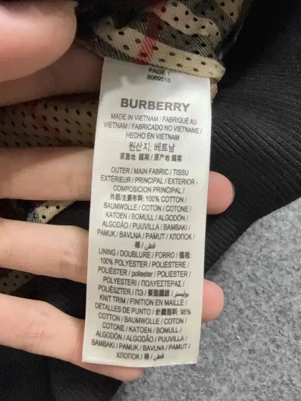 Burberry Burberry Burberry Black Logo Hooded Sweatshirt for Men-250 Size US L / EU 52-54 / 3 - 4 Thumbnail