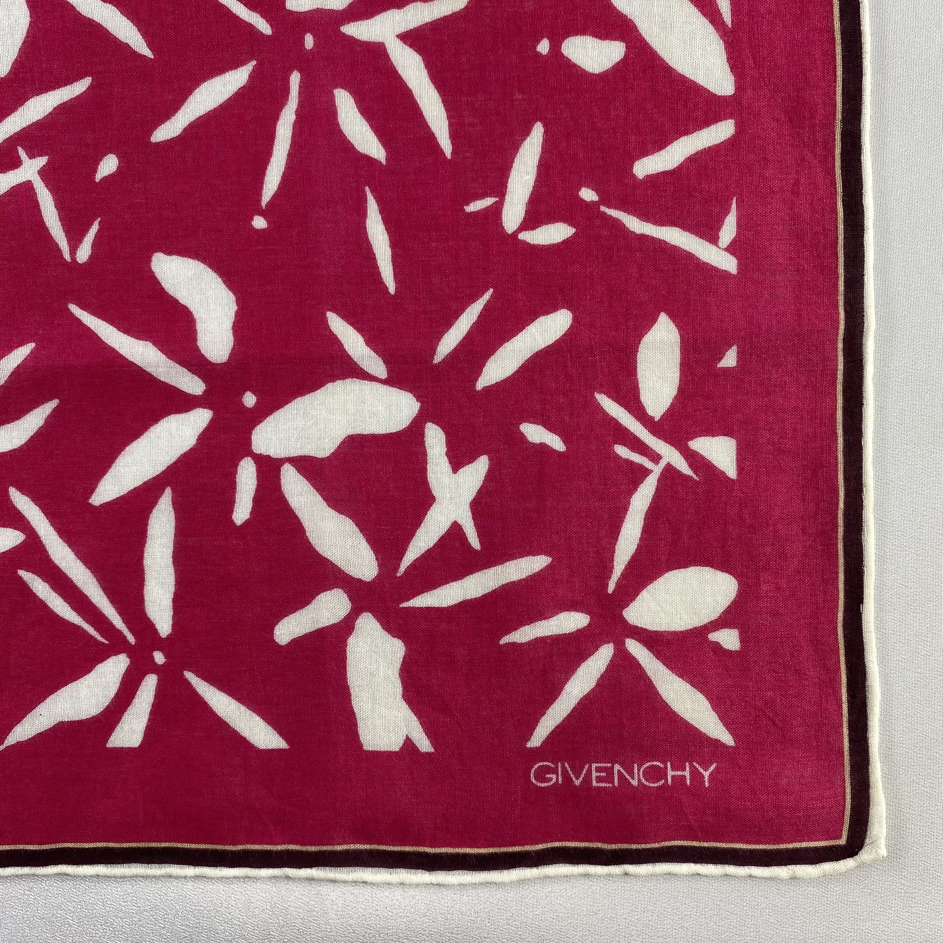 Vintage Givenchy Bandana/ Handkerchief / Neckerchief-P1196 Size ONE SIZE - 3 Thumbnail
