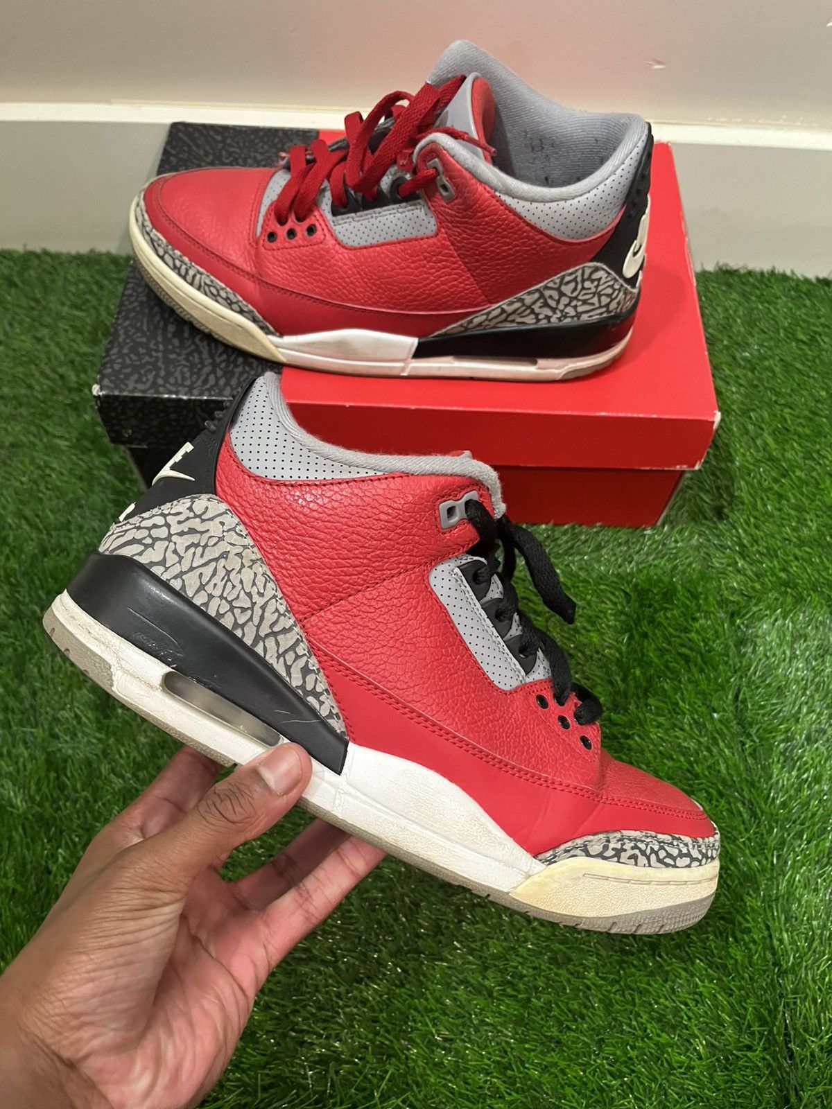 Jordan Brand Jordan 3 Fire Red SE Unite Size US 9 / EU 42 - 1 Thumbnail