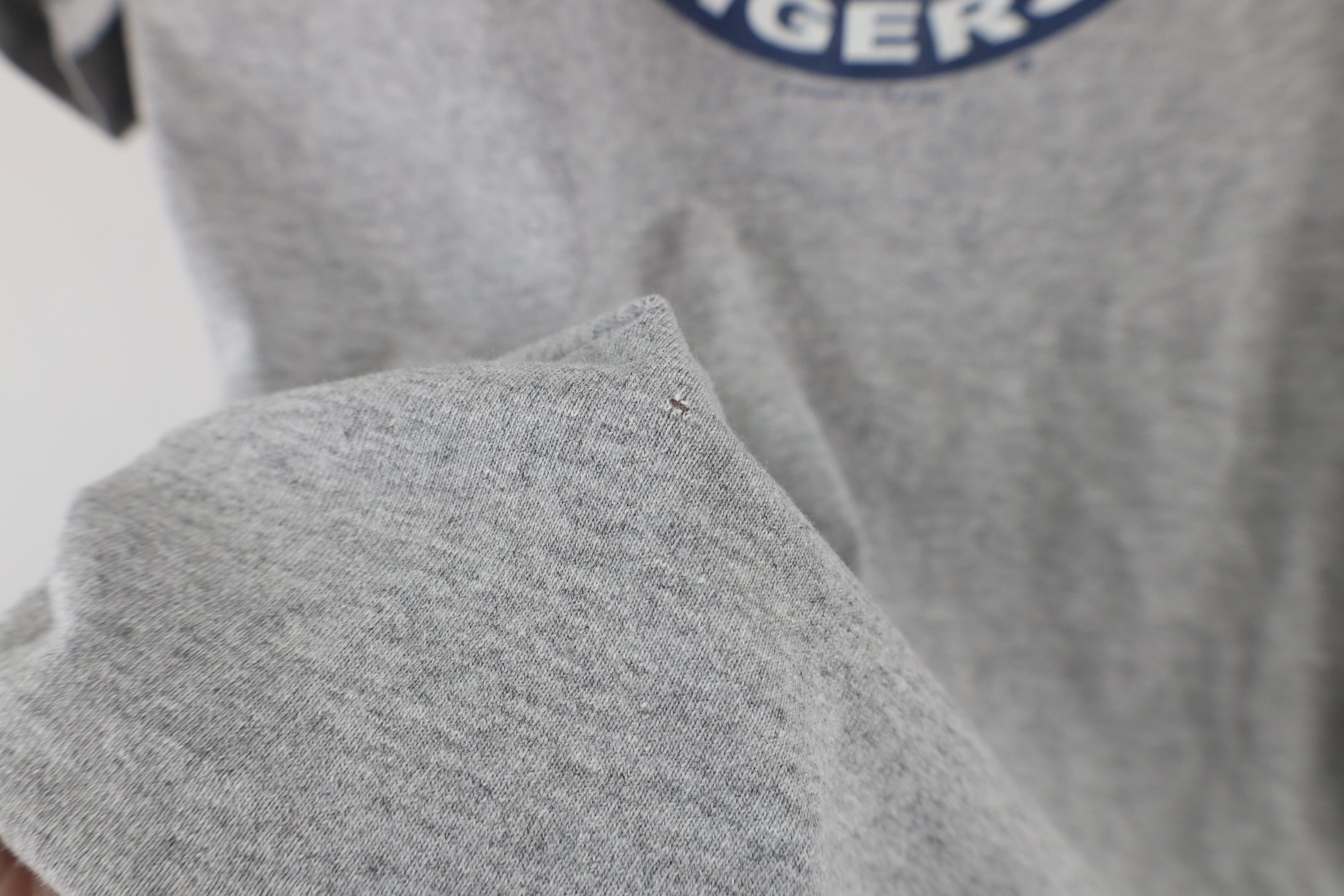 Vintage Vintage Y2K 2006 Spell Out Detroit Tigers Baseball T-Shirt Size US M / EU 48-50 / 2 - 6 Thumbnail