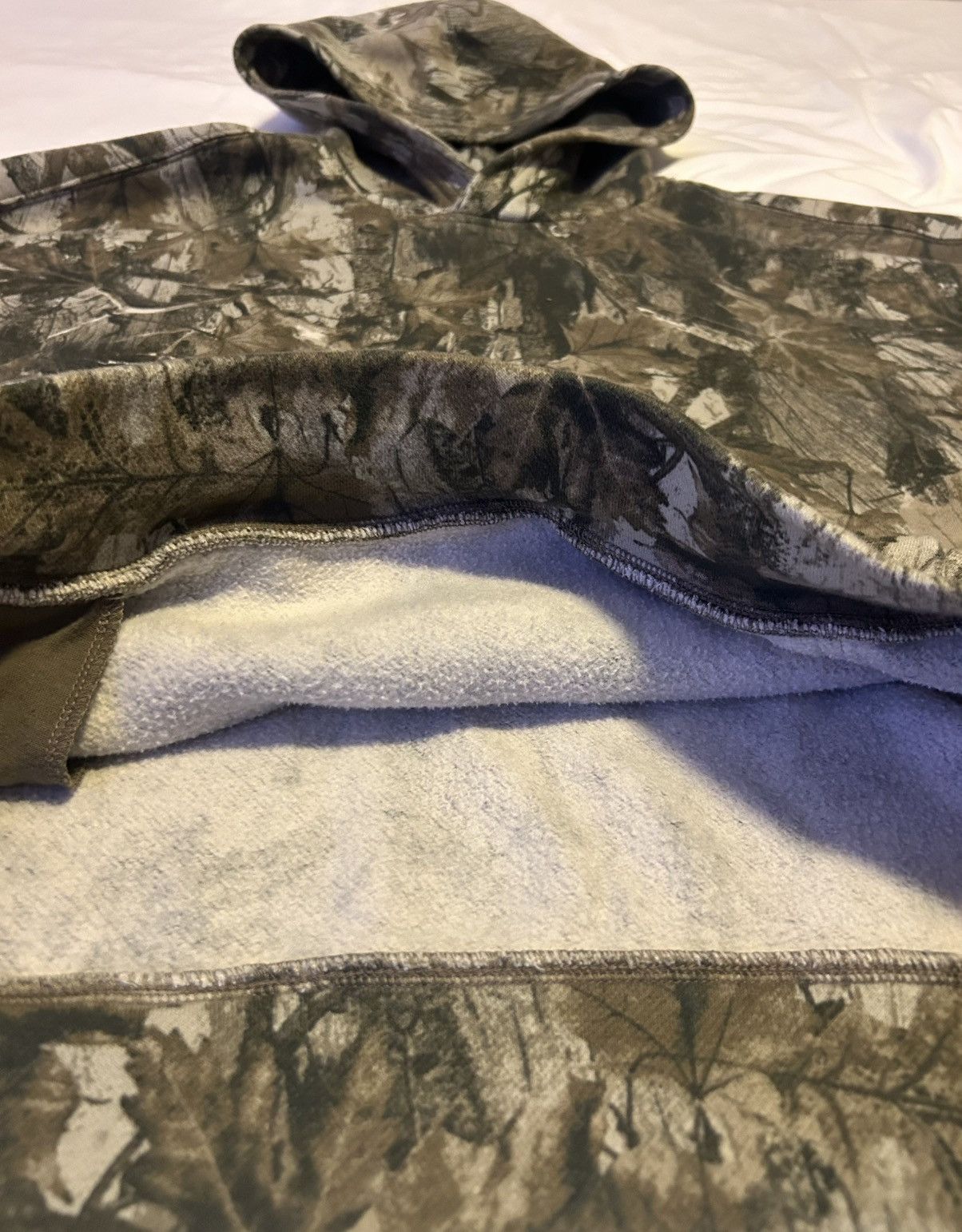 Hollister Hollister Camo Boxy Fit Hoodie Size US S / EU 44-46 / 1 - 4 Thumbnail