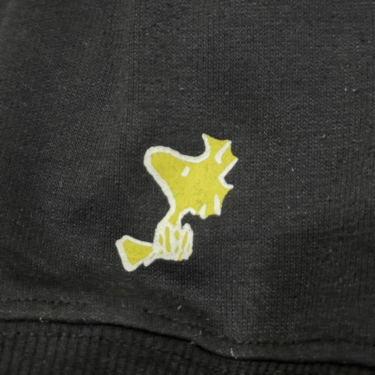 Peanuts Vintage Peanuts Snoopy Crewneck Sweatshirt Japan Release Size US L / EU 52-54 / 3 - 6 Thumbnail