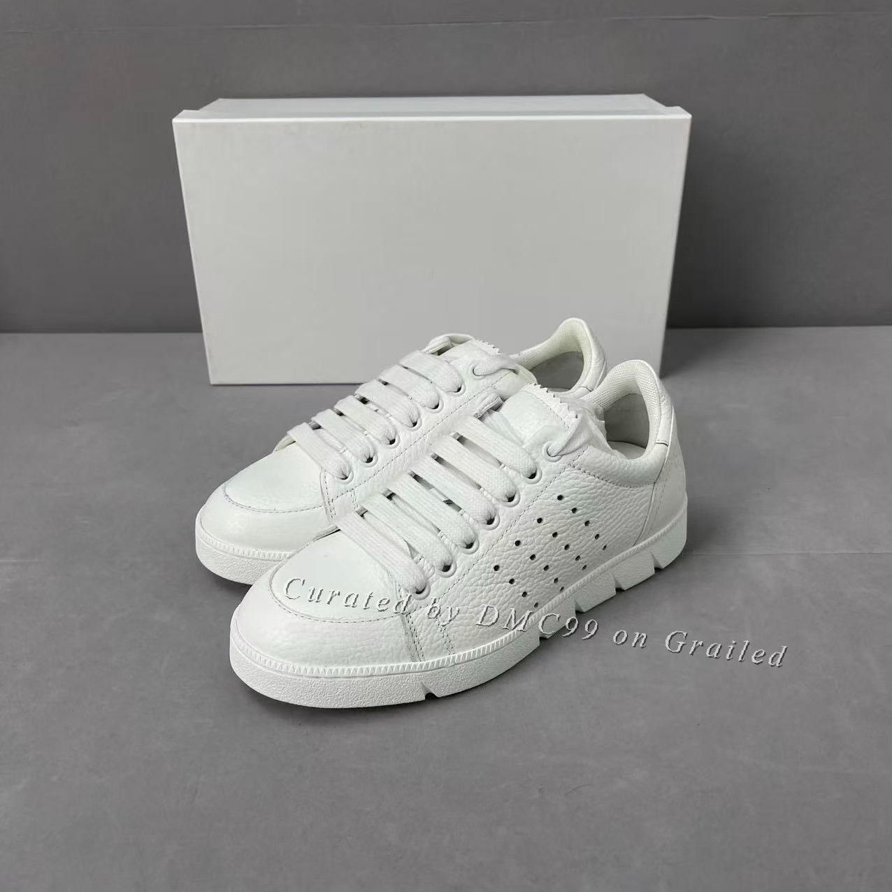 Loewe Loewe Embossed Logo White Sneakers Size US 5 / IT 35 - 1 Thumbnail
