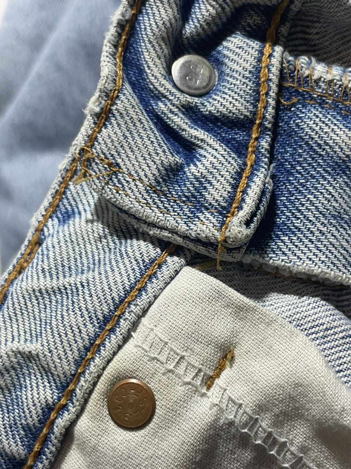 Levi's Vintage Levi’s 550 Relaxed Fit Jean Shorts Size US 32 / EU 48 - 22 Thumbnail