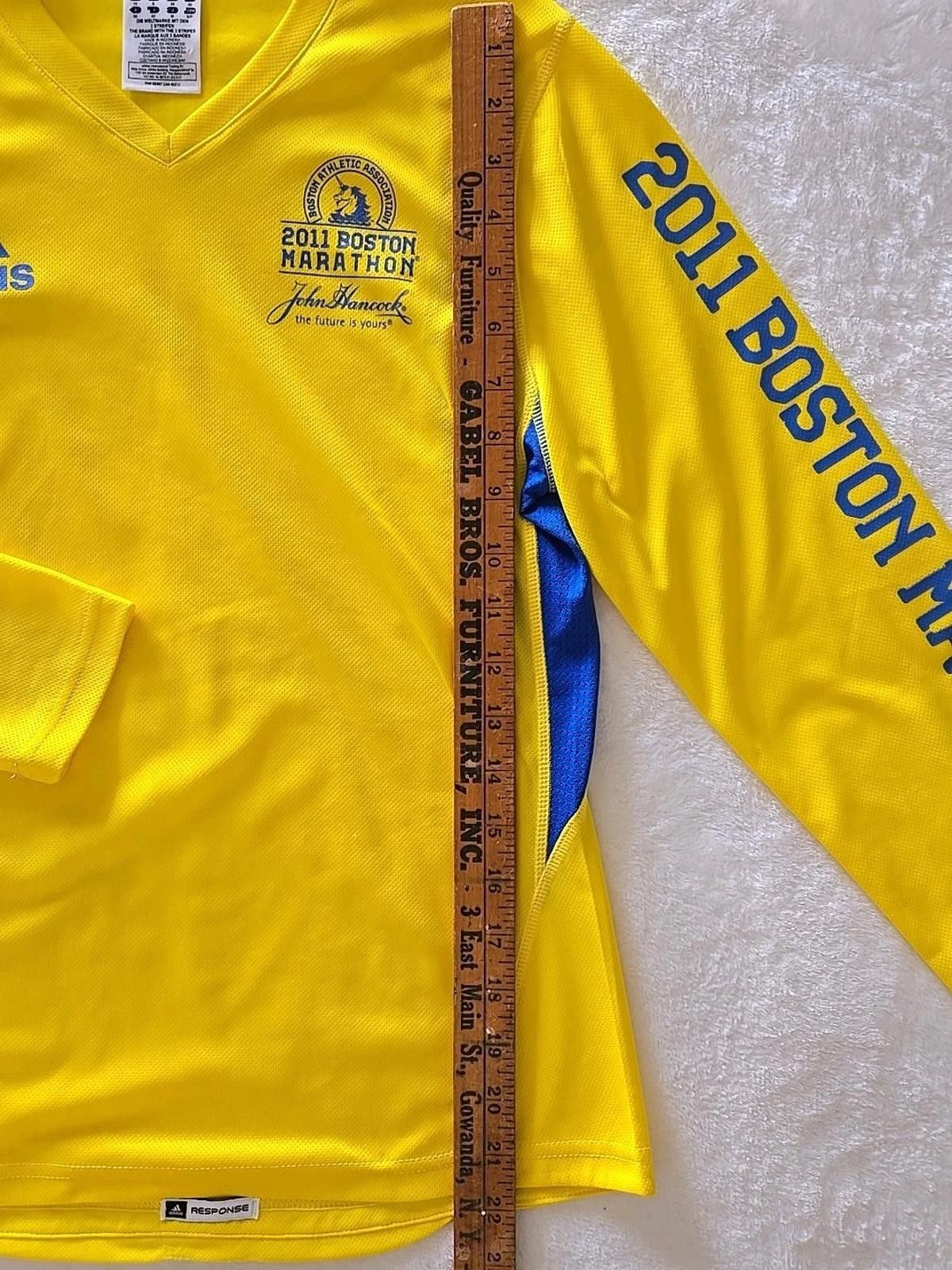 Other Adidas 2011 Boston Marathon Jersey Shirt Small John Hancock Size S / US 4 / IT 40 - 7 Thumbnail