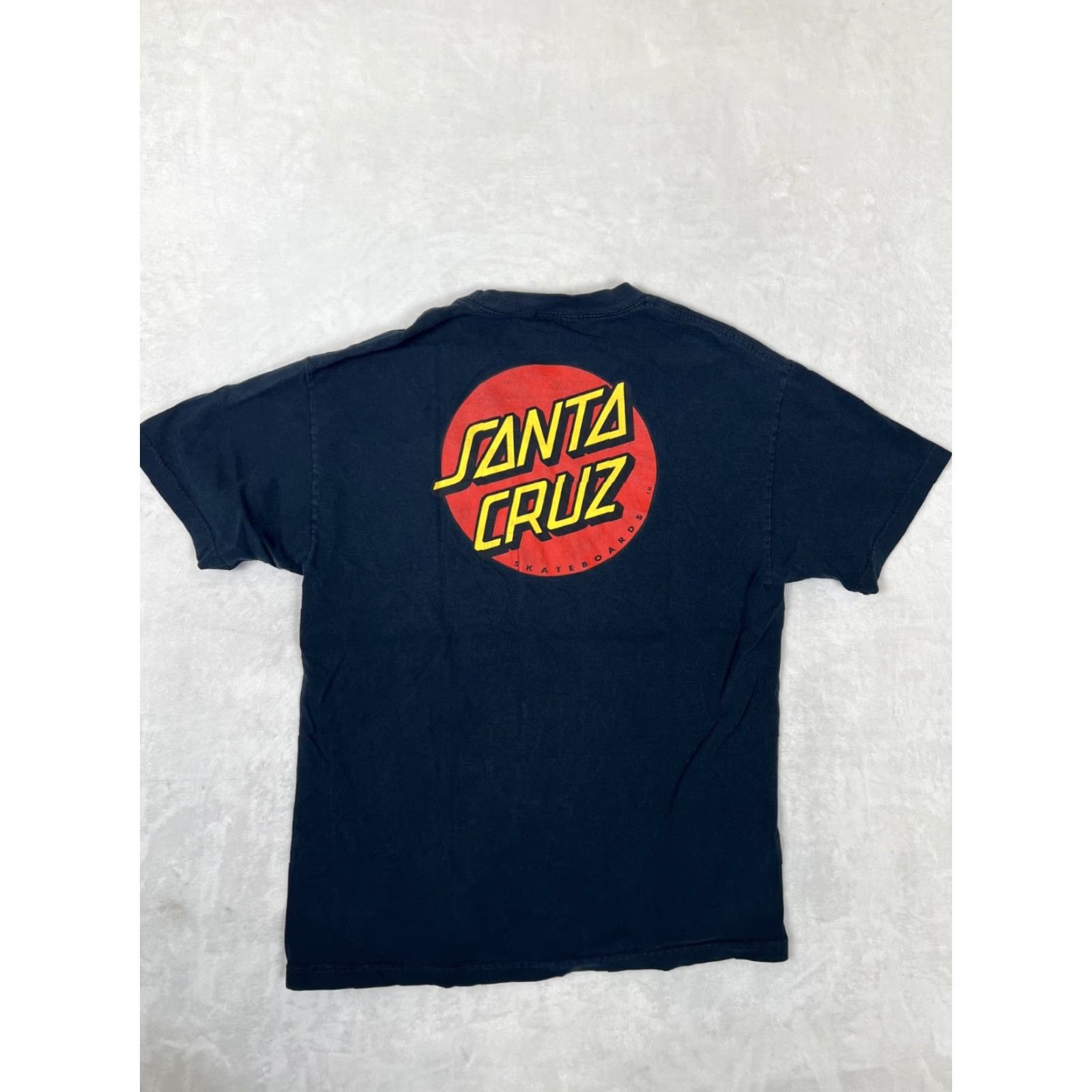 Vintage VINTAGE Santa Cruz T-Shirt Size L Black OG Logo Faded 90s Y2K Skateboard Crew Neck Men Short Sleeve Shirts Size US L / EU 52-54 / 3 - 7 Thumbnail