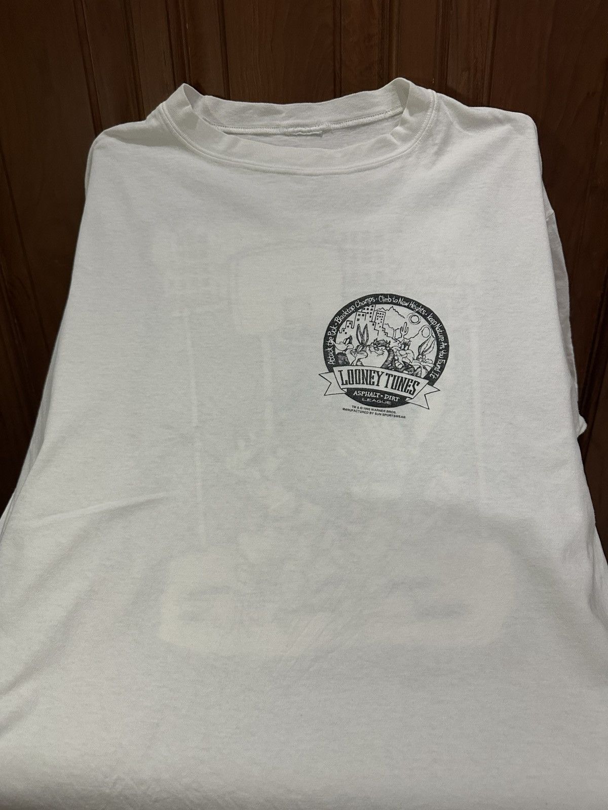 Warner Bros Vintage 1995 Looney Tunes Basketball Squad Size US L / EU 52-54 / 3 - 4 Thumbnail