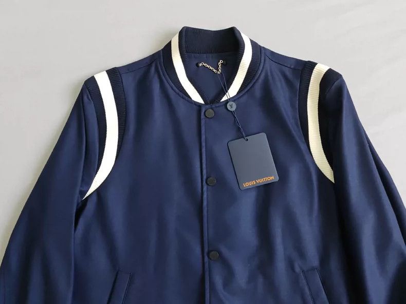 Louis Vuitton Louis Vuitton Wool embroidered jacket 2505-Nextarrow Size US S / EU 44-46 / 1 - 2 Thumbnail