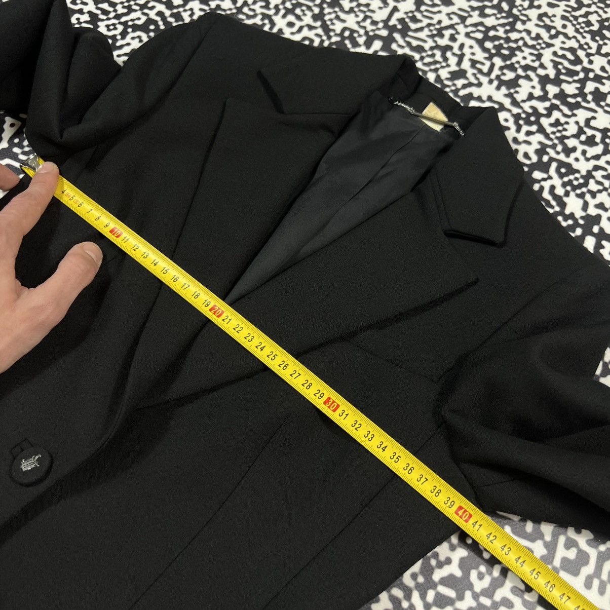 Versace Vintage 90s Gianni Versace Couture G Logo Luxury Blazer Size S / US 4 / IT 40 - 23 Thumbnail