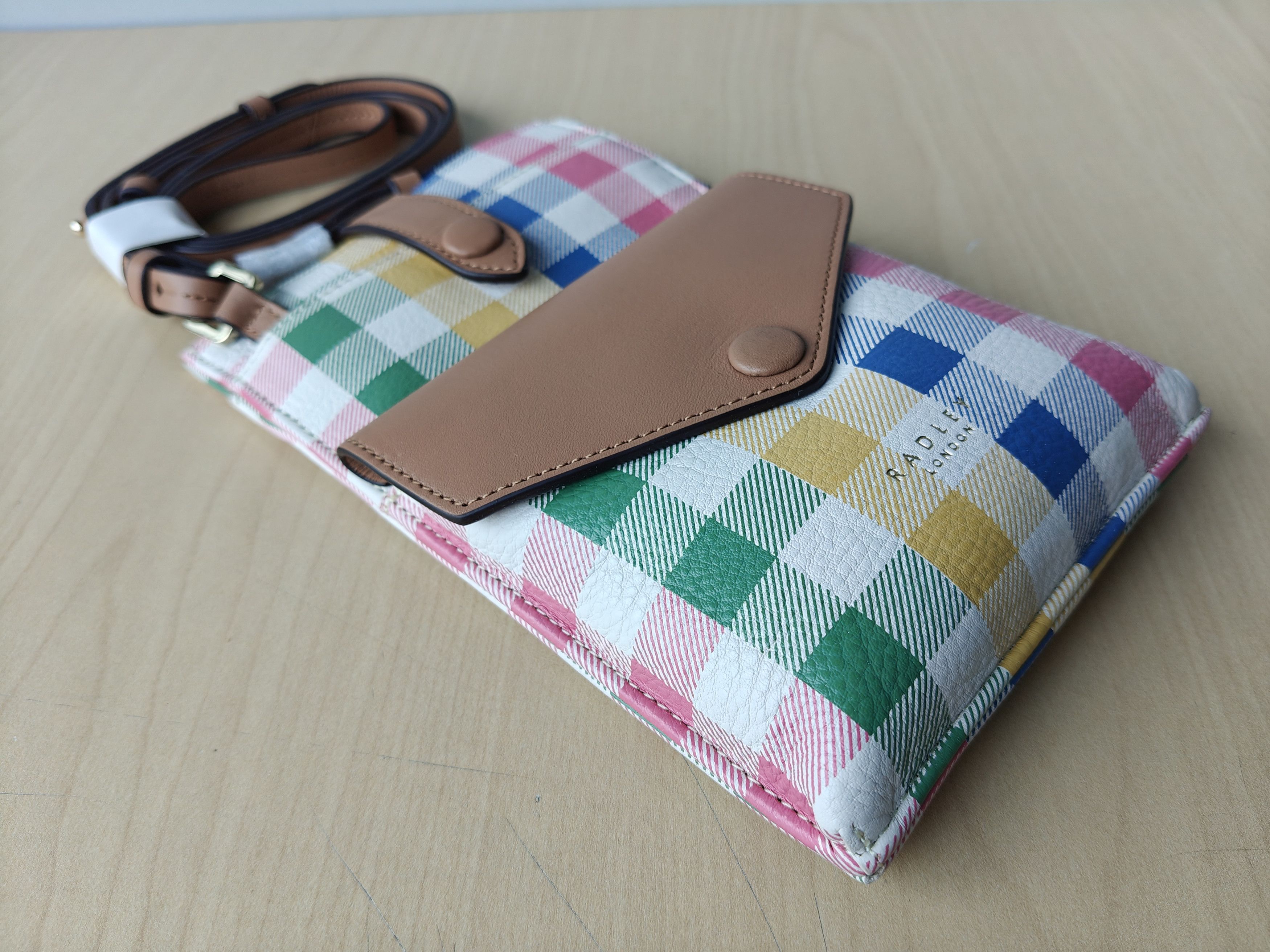 Other Radley London phone crossbody bag Free Shipping T/7009 Size ONE SIZE - 10 Thumbnail