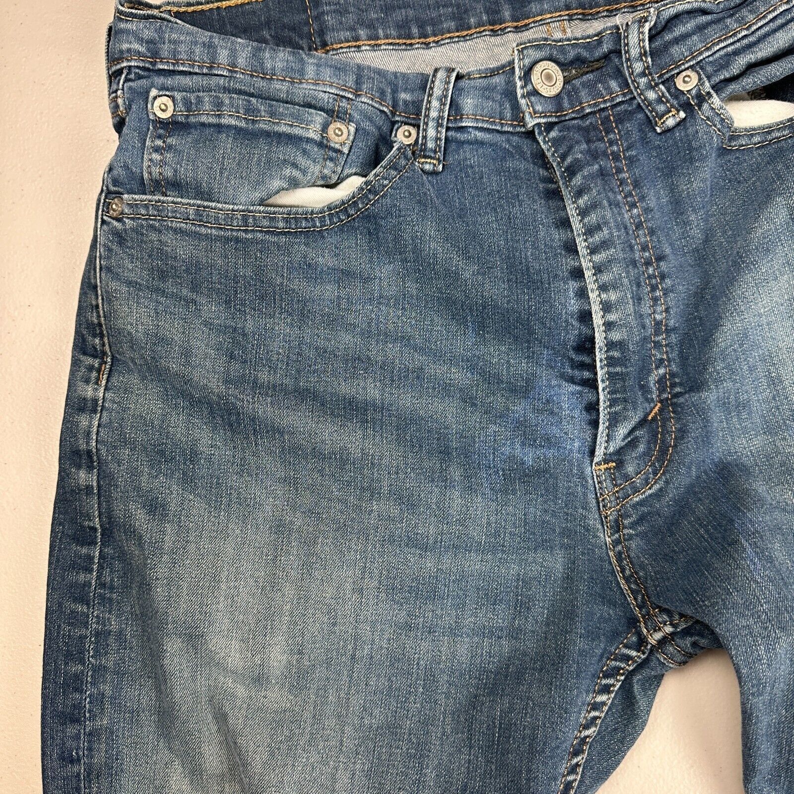 Levi's Levi's Strauss Regular Fit 505 Straight Jeans Men Blue Size US 32 / EU 48 - 8 Thumbnail
