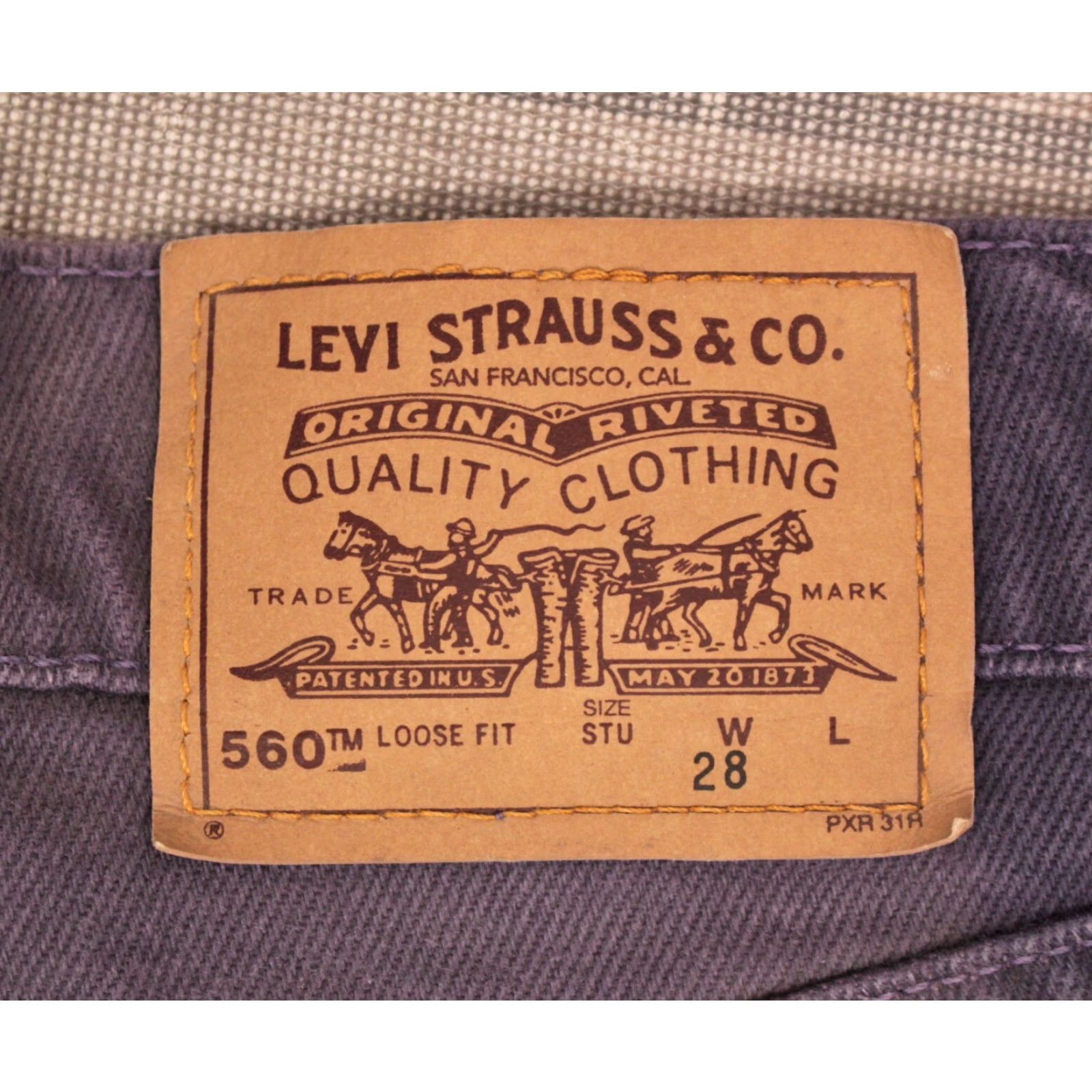 Levi's VINTAGE Levi's Jeans Shorts Men’s 1990s Purple 560 Denim Cotton 30 Inseam 12 Regular size Jorts 90s ? Size US 30 / EU 46 - 5 Thumbnail