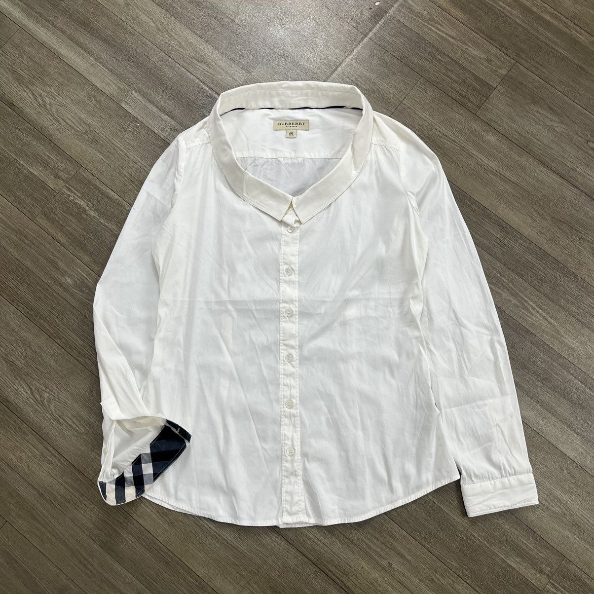 Burberry Burberry London Nova Check White Collared Long Sleeve Shirt Size XS / US 0-2 / IT 36-38 - 1 Thumbnail