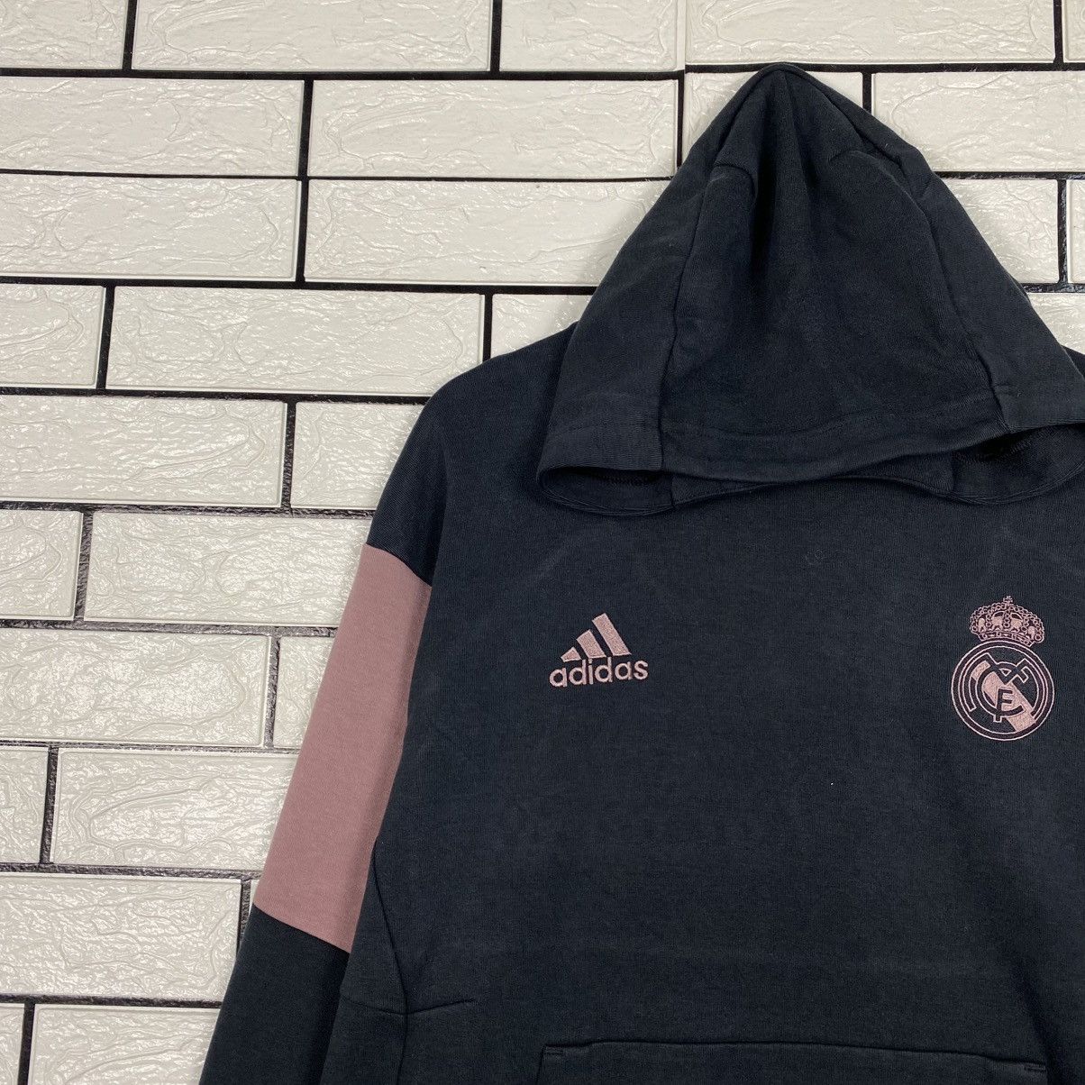 Adidas 📌Vintage Hoodie Adidas Real Madrid Football Club Size US L / EU 52-54 / 3 - 8 Thumbnail