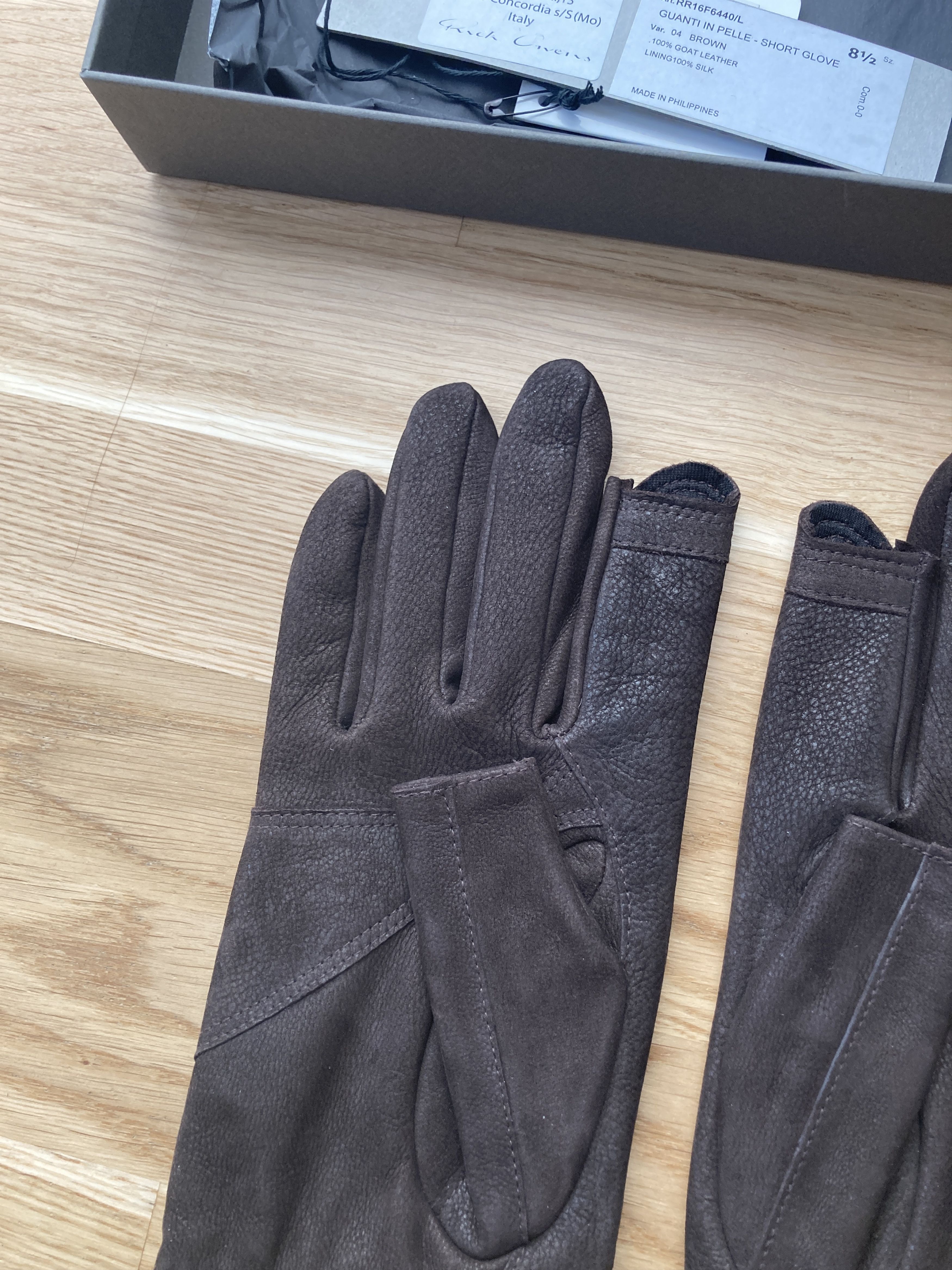 Rick Owens F/W 16 "MASTODON" Runway Goat Leather Gloves Rick Owens Size ONE SIZE - 4 Thumbnail