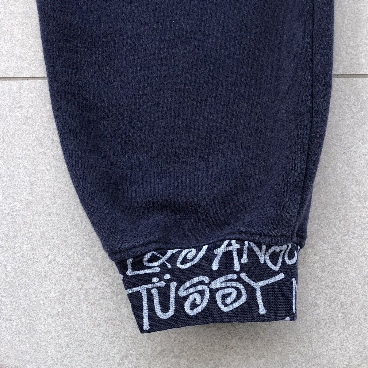 Stussy Vintage Stussy Japan Wordwide Blue Black Sweatpants Size US 32 / EU 48 - 8 Thumbnail