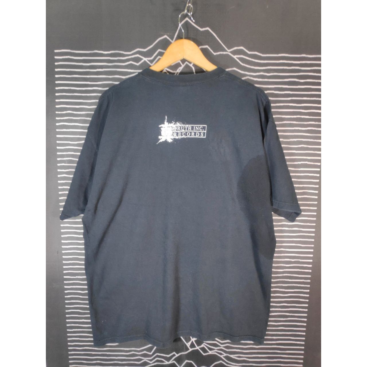 Band Tees Truth Corroded Enemy Is The Weapon Trash Death Metal Band Size US XL / EU 56 / 4 - 2 Thumbnail