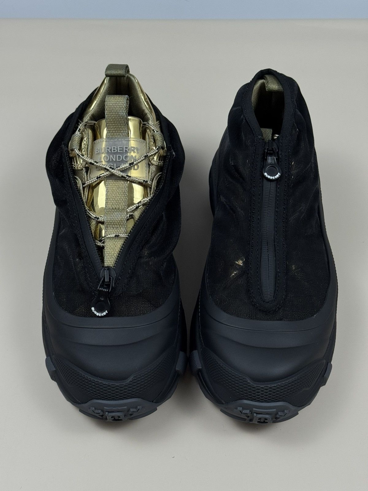 Burberry Burberry Arthur Black Mesh Gold GOAT Exclusive Sneaker $950 Size US 7 / EU 40 - 1 Thumbnail