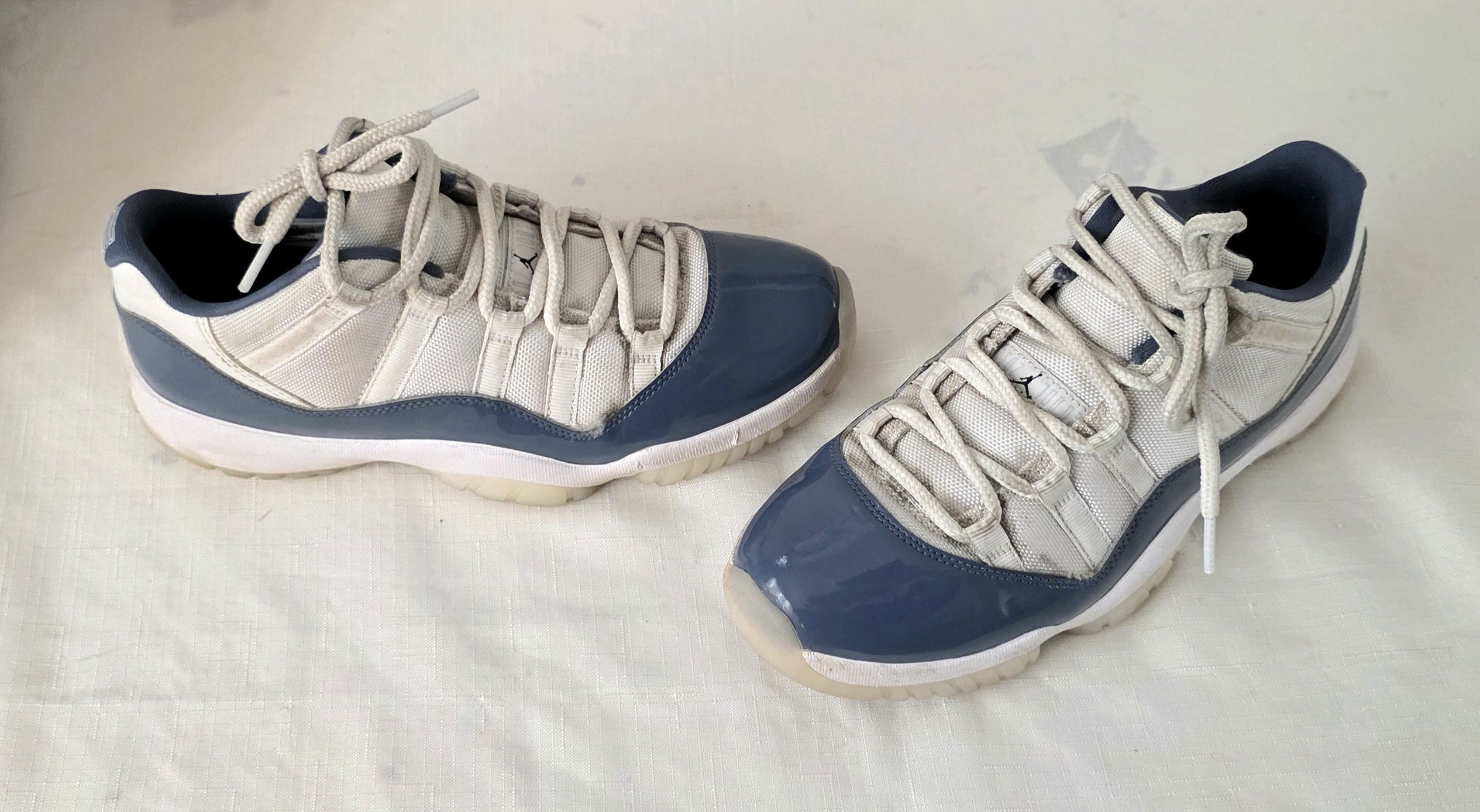 Jordan Brand Nike Air Jordan 11 Retro Low Diffused Blue FV5104-104 sz 8.5 Size US 8.5 / EU 41-42 - 3 Thumbnail