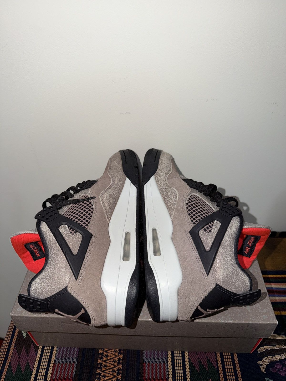 Jordan Brand Taupe haze Jordan 4 Size US 8 / EU 41 - 7 Thumbnail