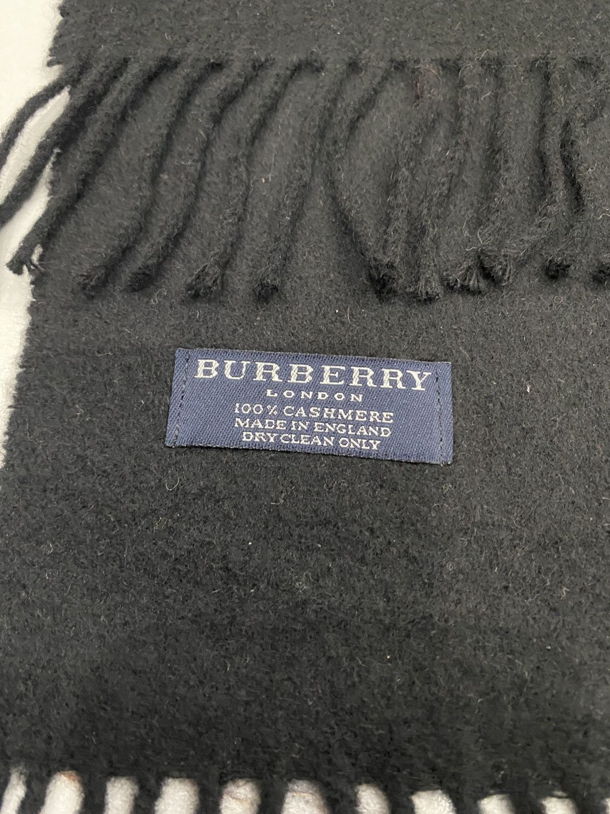 Burberry Burberry Made In England (code:A) Size ONE SIZE - 4 Thumbnail