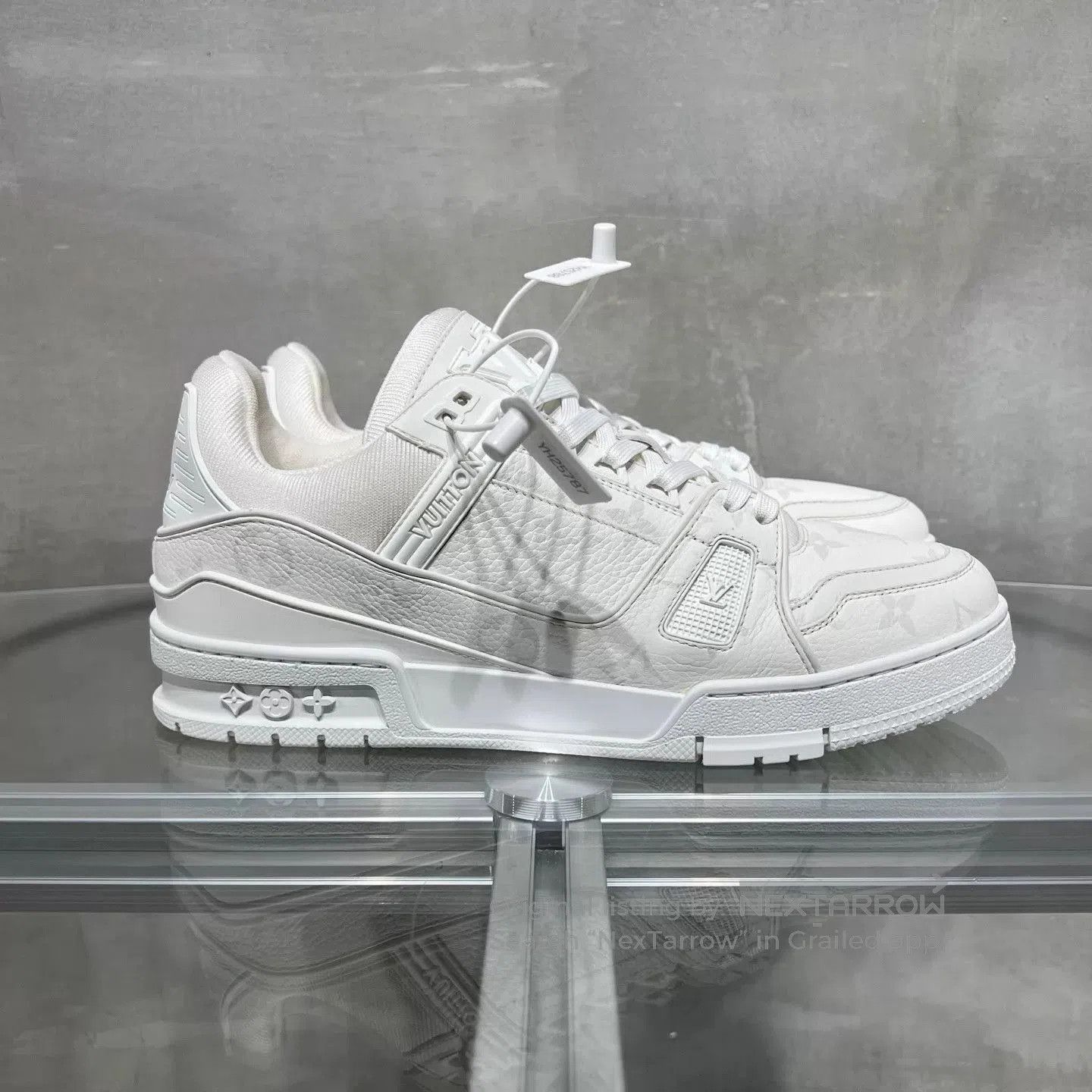 Louis Vuitton White Low-Top Sneakers Size 8.5. Size US 8.5 / EU 41-42 - 4 Thumbnail