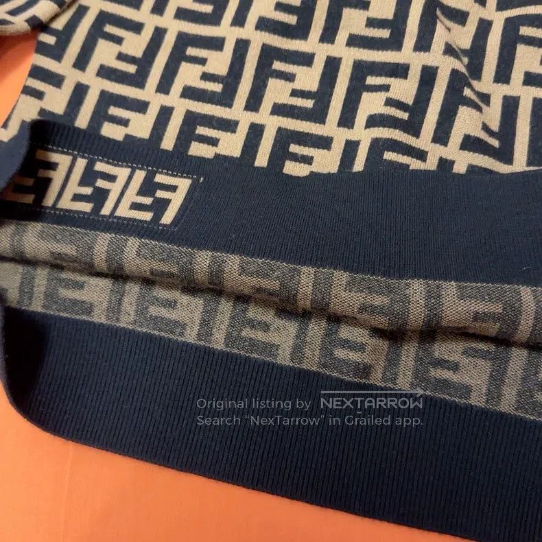 Fendi Fendi Classic Knit Sweater, Cashmere Blend Material Size XS / US 0-2 / IT 36-38 - 4 Thumbnail