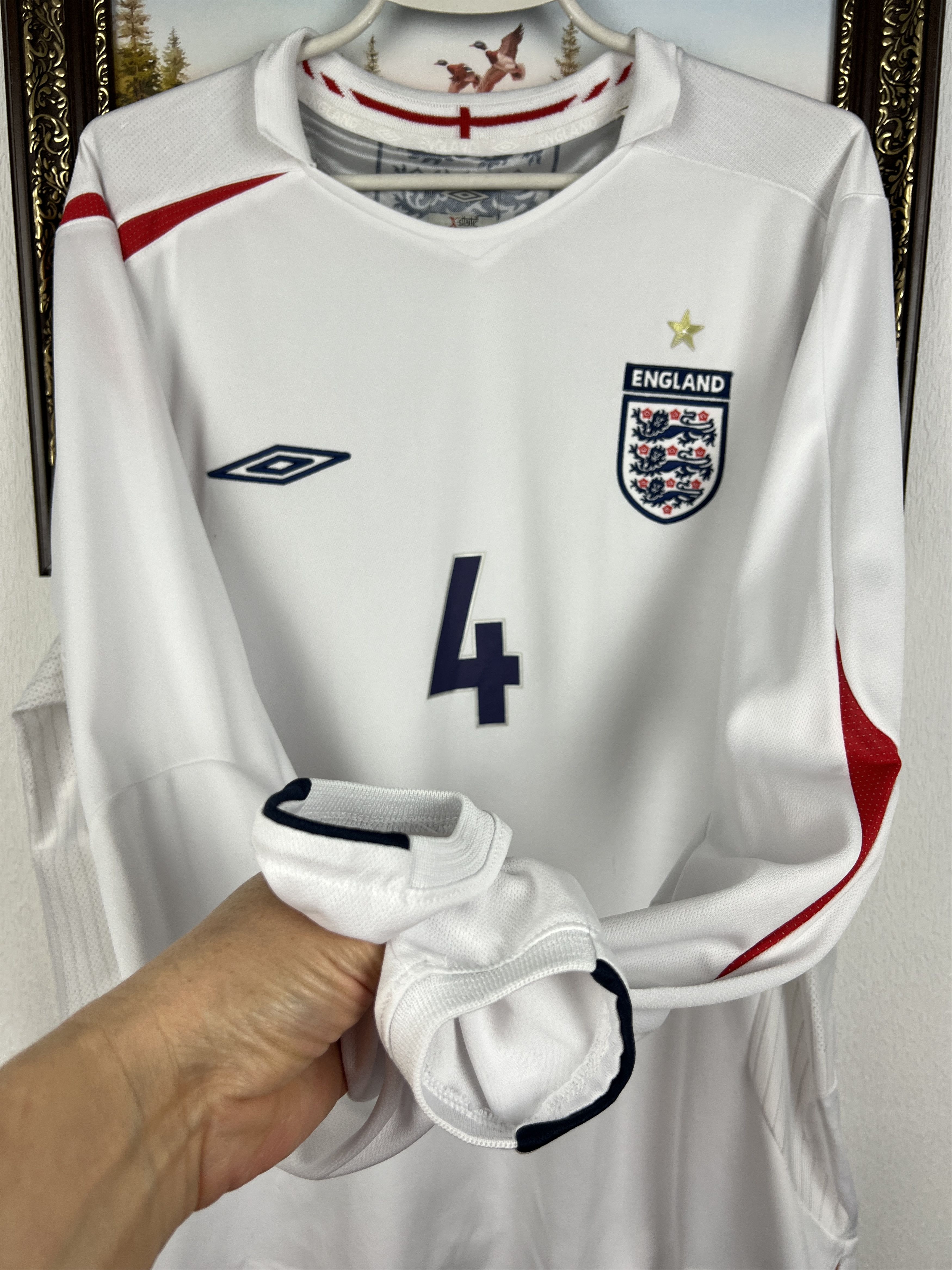 Umbro England football shirt Long Sleeve #4 Gerrard Jersey Trikot Size US XL / EU 56 / 4 - 7 Thumbnail
