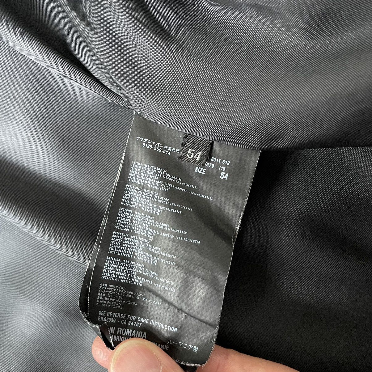 Prada A/W 11 Black Nylon Mac Zip Overcoat Size US L / EU 52-54 / 3 - 10 Thumbnail