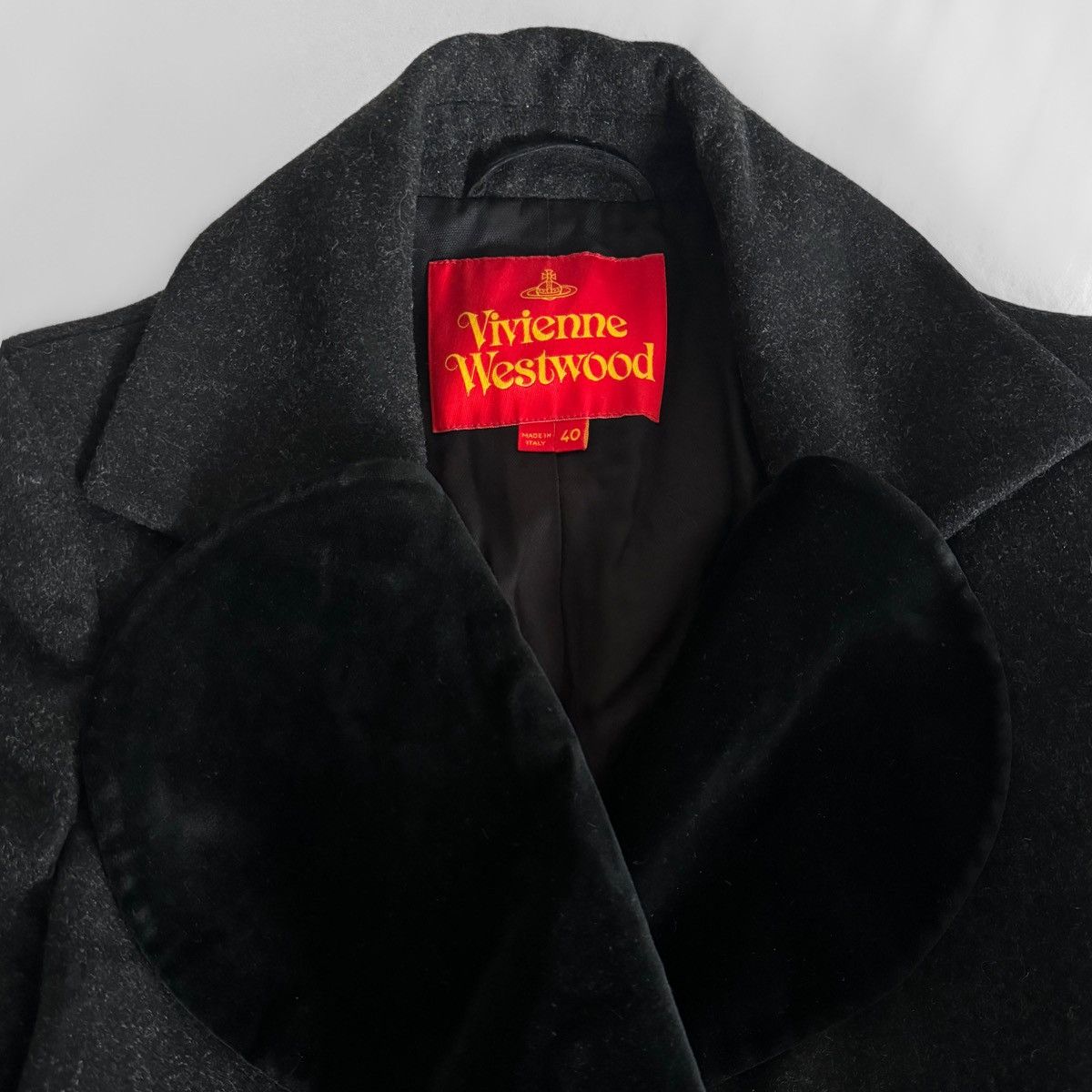 Vivienne Westwood Vivienne Westwood Heart shaped Coat Size S / US 4 / IT 40 - 5 Thumbnail