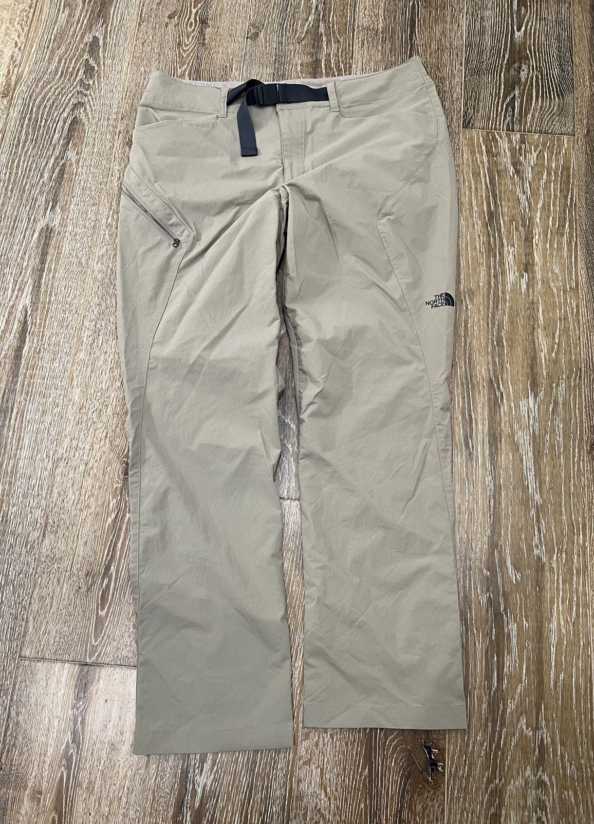 North face cargo nylon pants