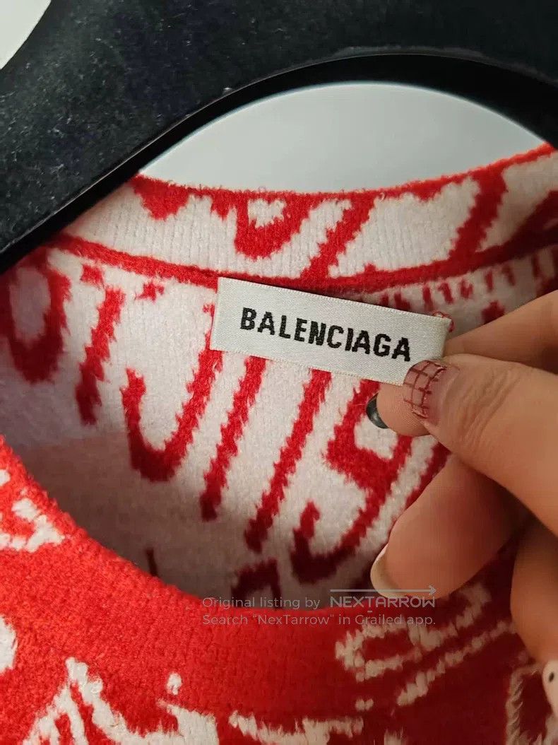 Balenciaga Balenciaga All-Over Print Sweater Size US S / EU 44-46 / 1 - 3 Thumbnail
