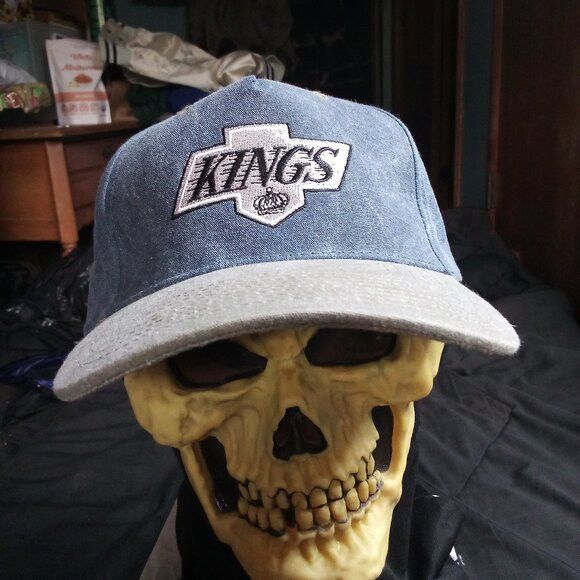 NHL Vintage 90s Los Angeles Kings Two Tone Snap Hat Cap Size ONE SIZE - 1 Thumbnail