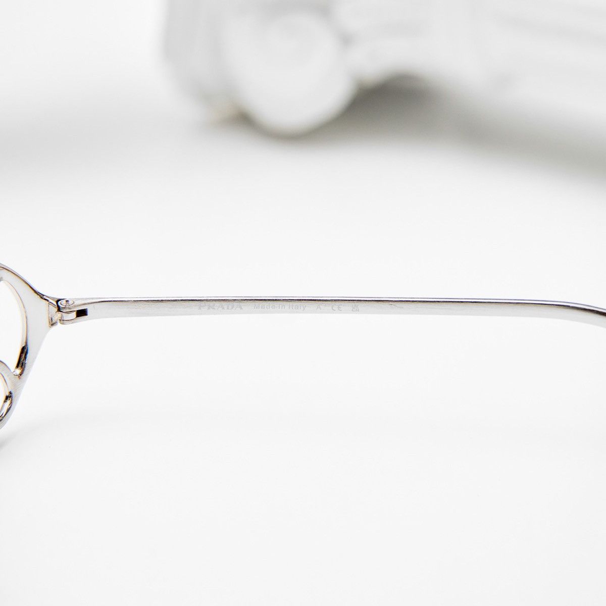Prada PRADA 0PR C57S 28H40V SUNGLASSES Size ONE SIZE - 4 Thumbnail