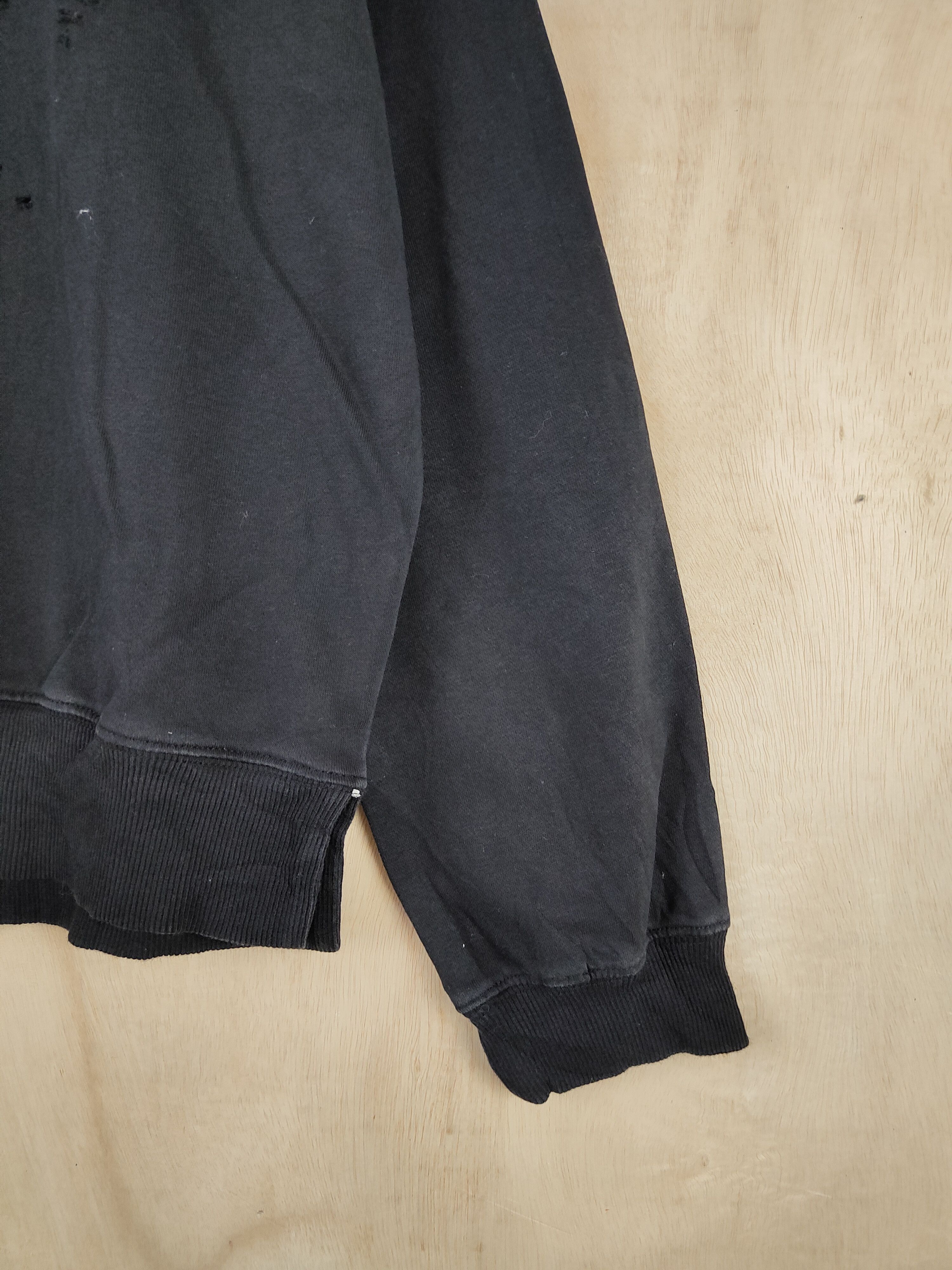 Japanese Brand × Vintage Japan ripped distressed spell out Black Sweatshirts #S2630 Size US L / EU 52-54 / 3 - 7 Thumbnail