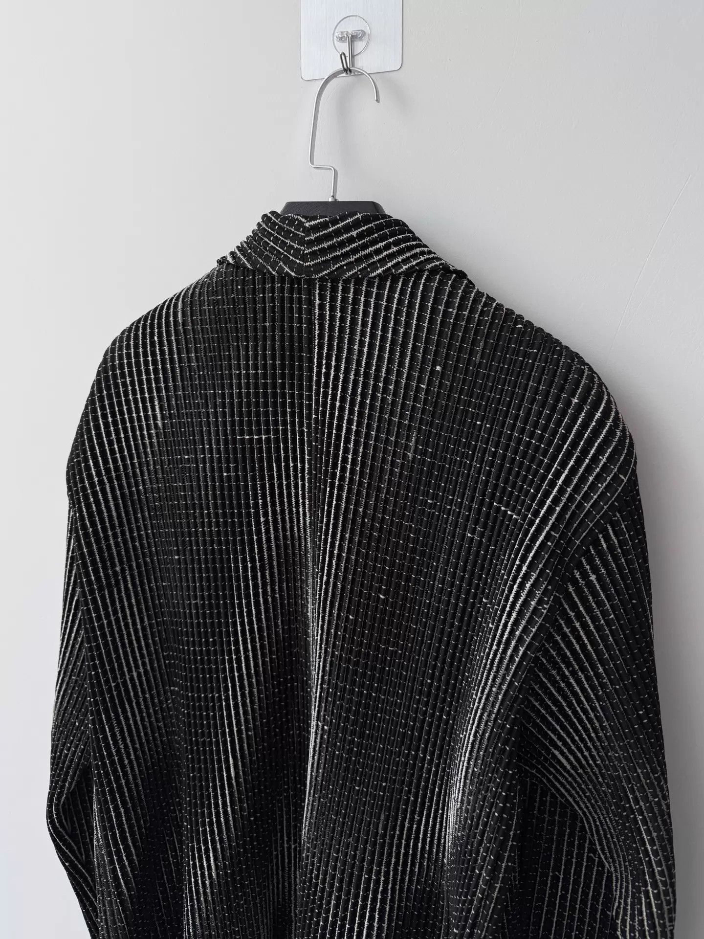 Homme Plisse Issey Miyake HOMME PLISSÉ ISSEY MIYAKE Gradient Texture Blazer 3 Size US L / EU 52-54 / 3 - 5 Thumbnail