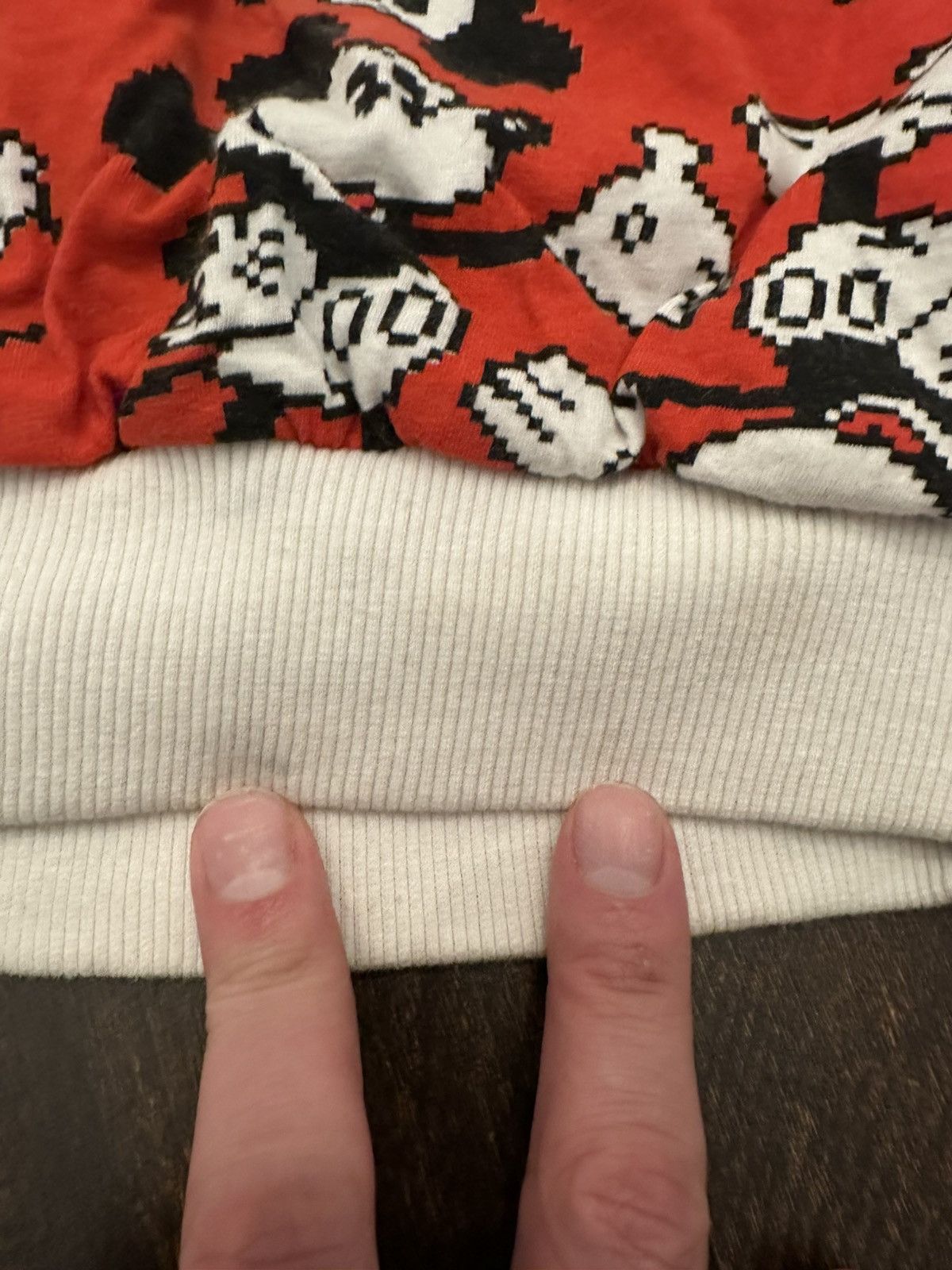 Disney Vintage Mickey Mouse Pixelated Reversible Sweatshirt-OS Size L / US 10 / IT 46 - 8 Thumbnail