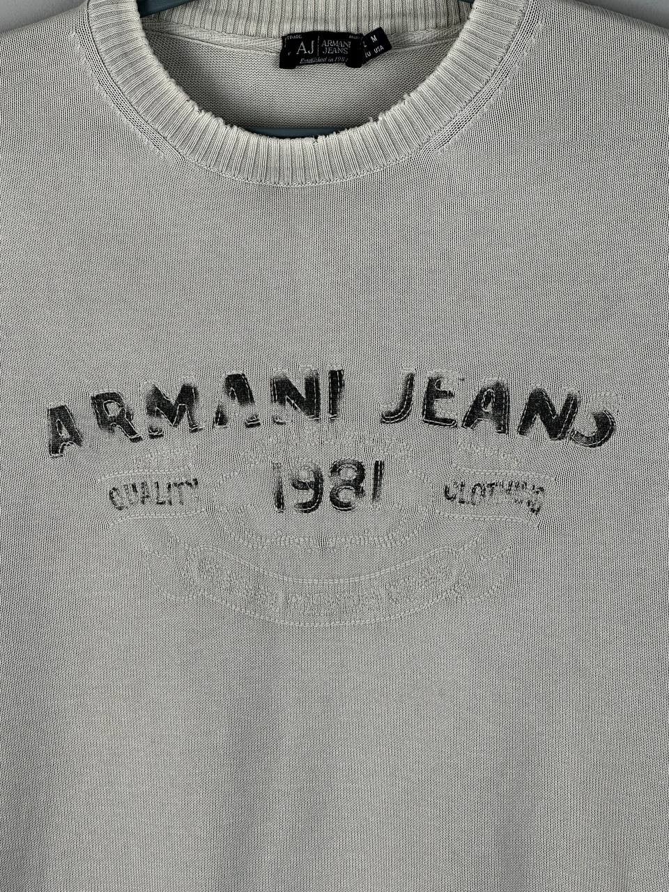 Armani Rare Vintage Armani Jeans Distressed Sweater Size L Size US L / EU 52-54 / 3 - 4 Thumbnail