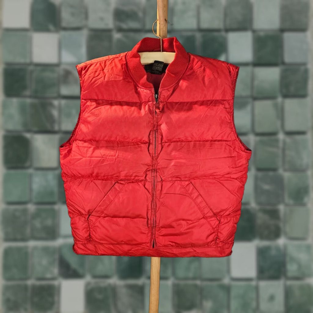 Eddie Bauer VINTAGE Eddie Bauer RED DOWN VEST SZ LARGE Vest Men Red Down Vest 90s Eddie Bauer Mens Size US L / EU 52-54 / 3 - 1 Thumbnail