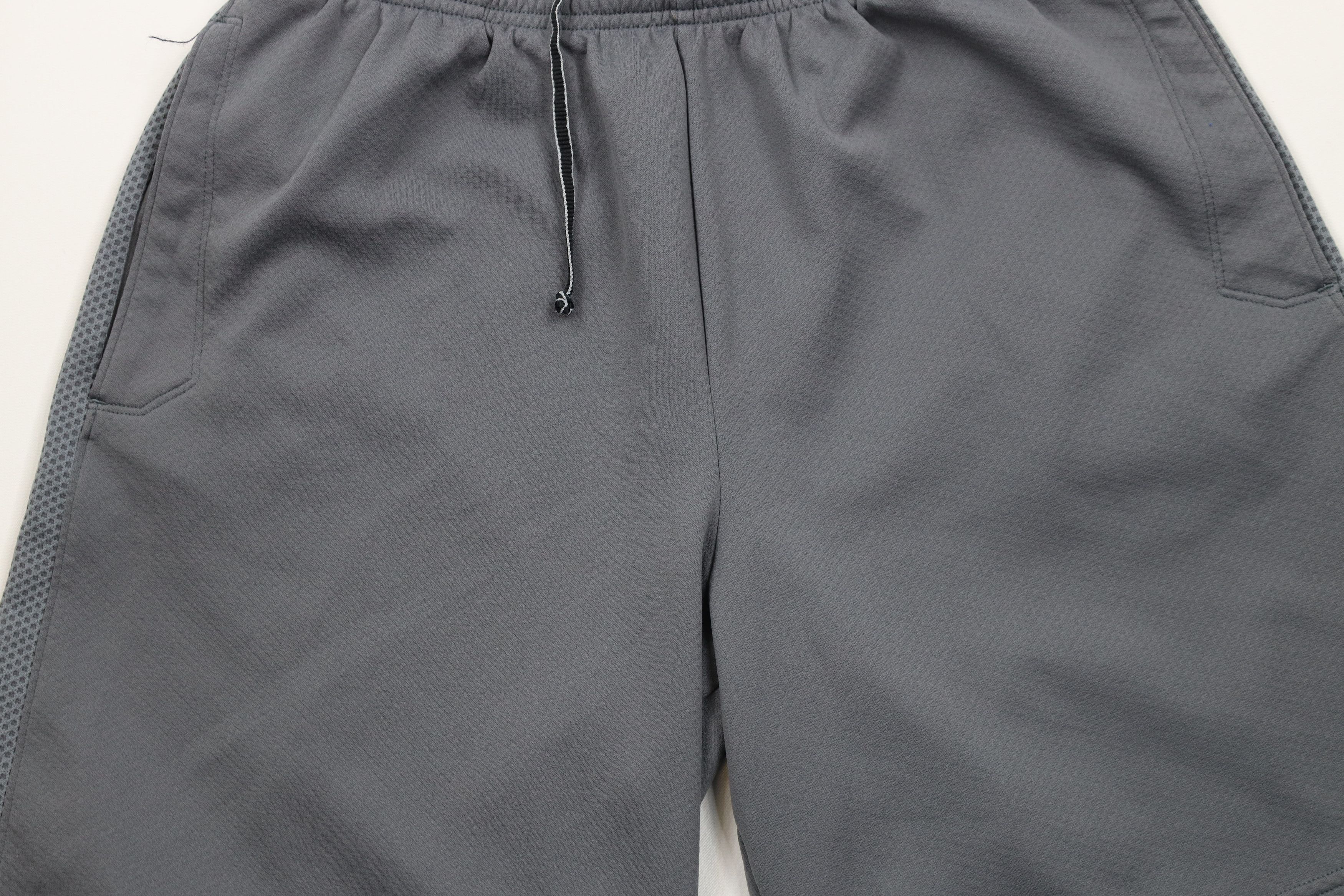 Nike × Vintage Vintage Nike Mini Swoosh Above Knee Shorts Gray Polyester Size US 34 / EU 50 - 3 Thumbnail