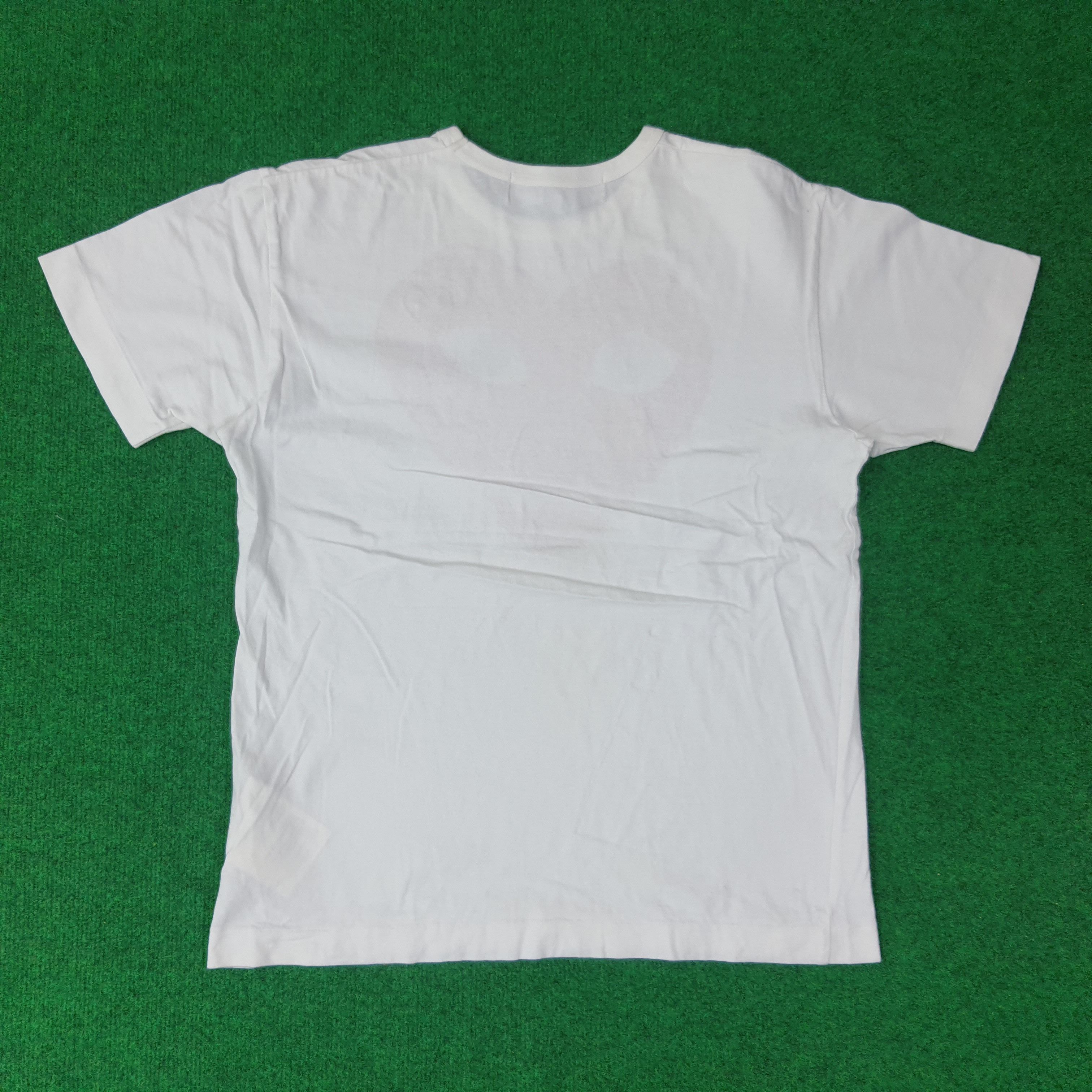 Comme des Garcons PLAY Vintage Comme Des Garcons PLAY Tshirt C259N48 Size US M / EU 48-50 / 2 - 3 Thumbnail