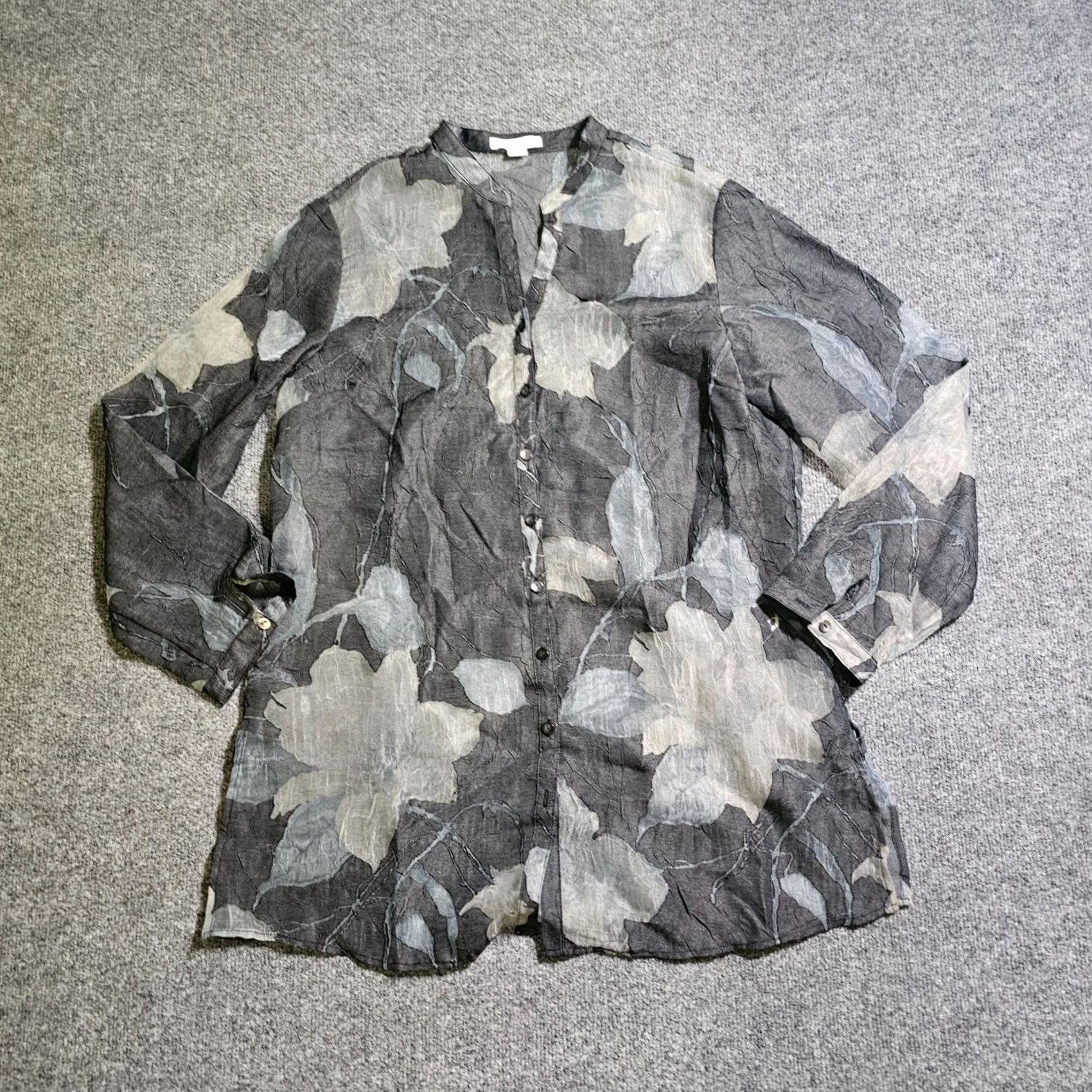 Coldwater Creek Coldwater Creek Womens Large Gray Floral Sheer Button Classic Cocktail Size L / US 10 / IT 46 - 2 Thumbnail
